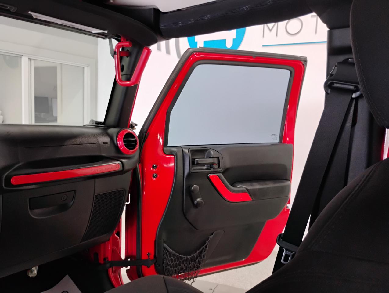 Jeep Wrangler Unlimited Sport 4WD 2015