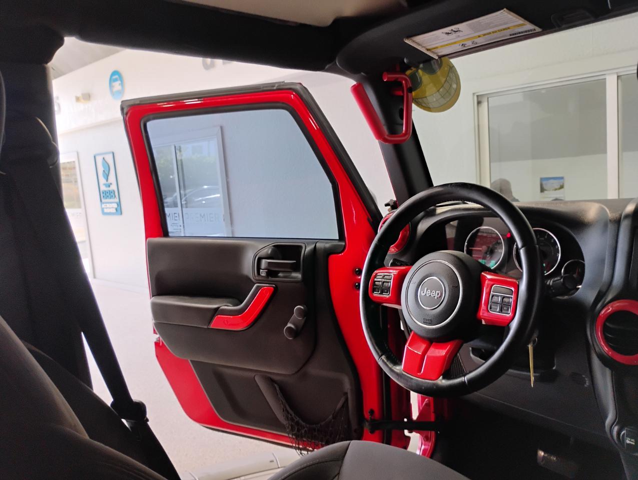 Jeep Wrangler Unlimited Sport 4WD 2015