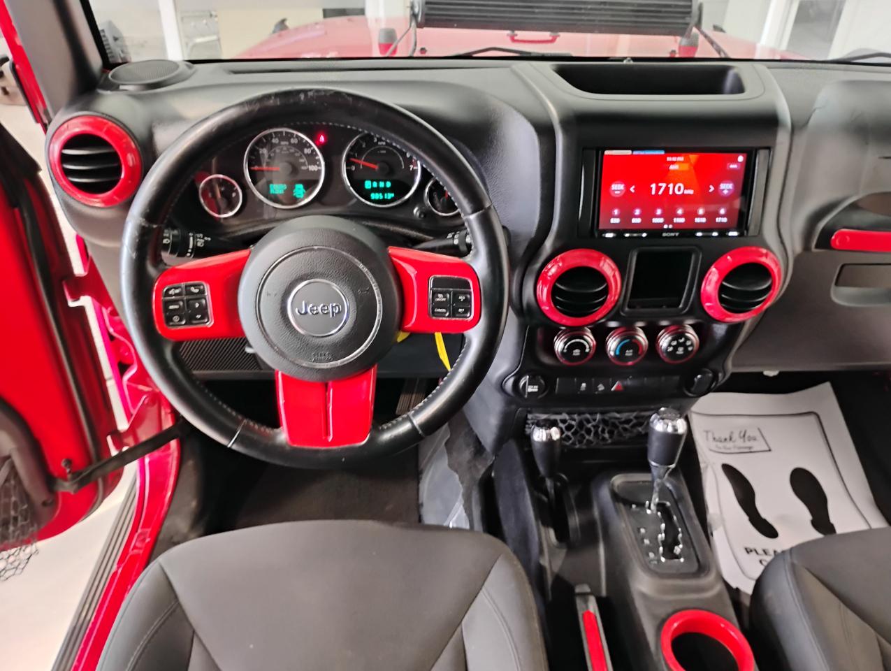 Jeep Wrangler Unlimited Sport 4WD 2015