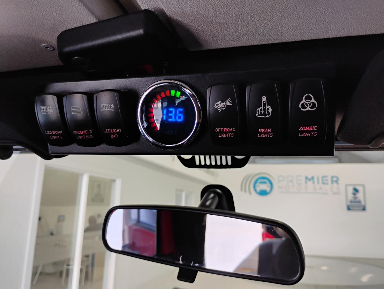 Jeep Wrangler Unlimited Sport 4WD 2015