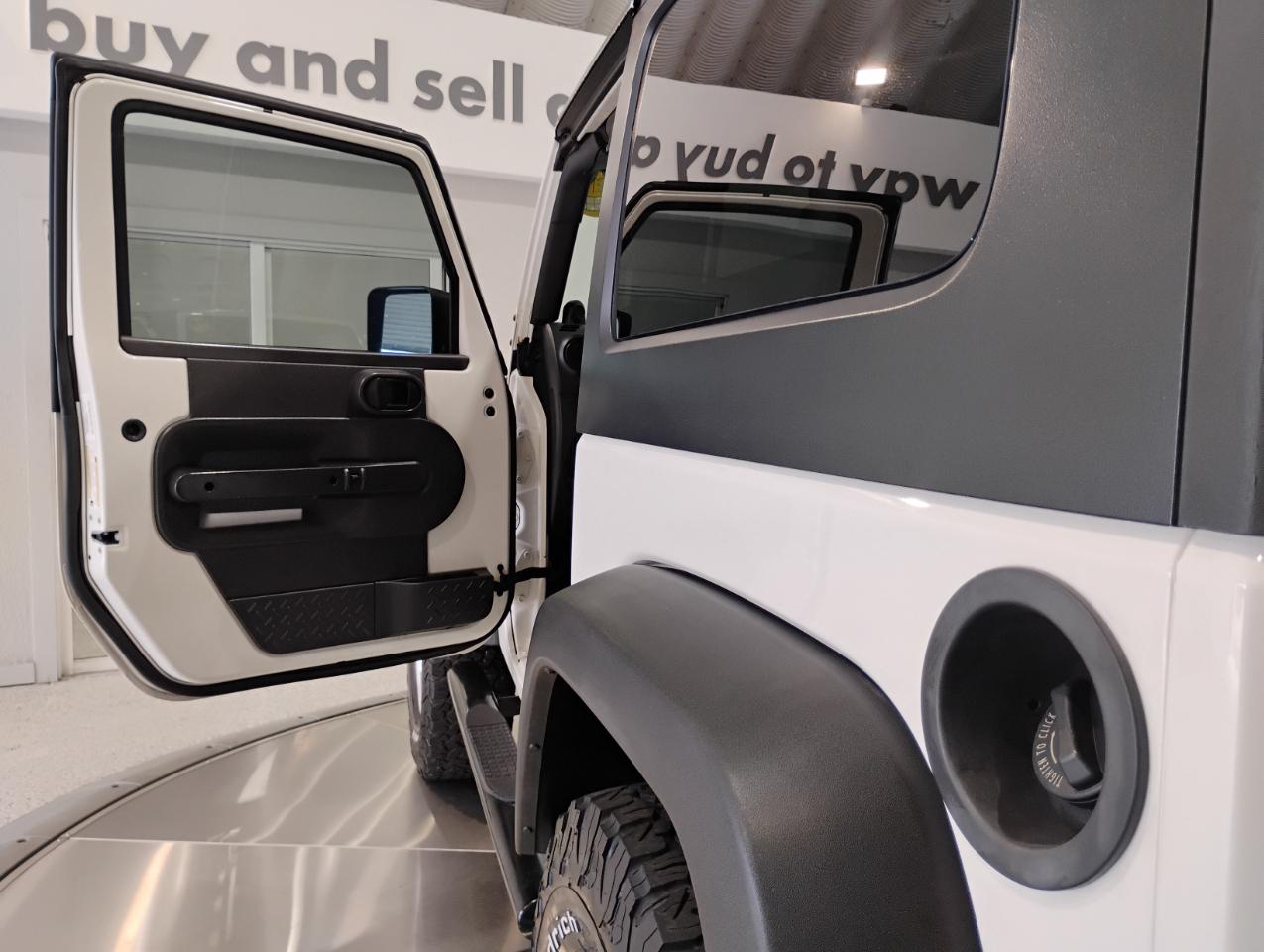 Jeep Wrangler Sport 4WD 2010