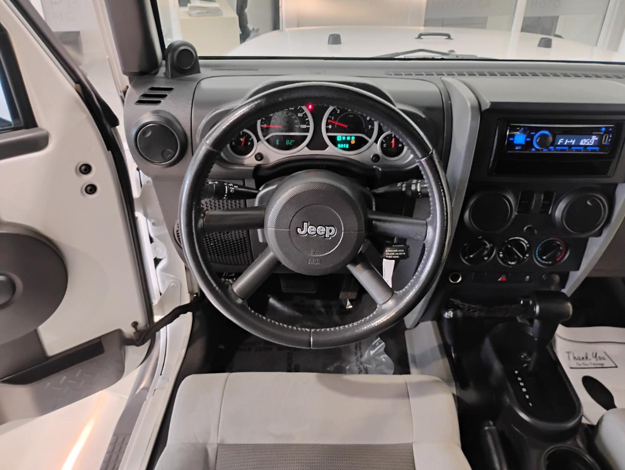 Jeep Wrangler Sport 4WD 2010