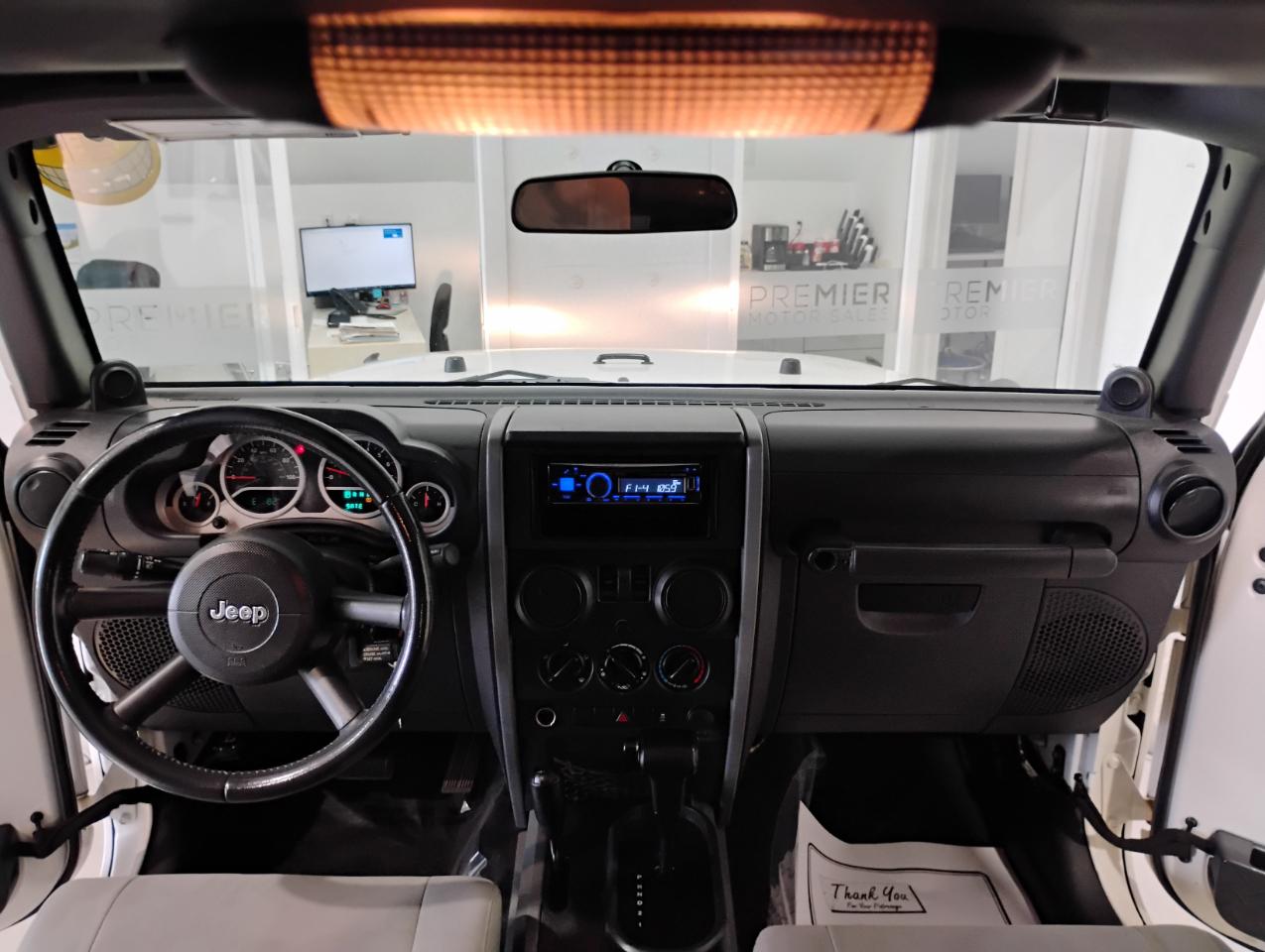 Jeep Wrangler Sport 4WD 2010