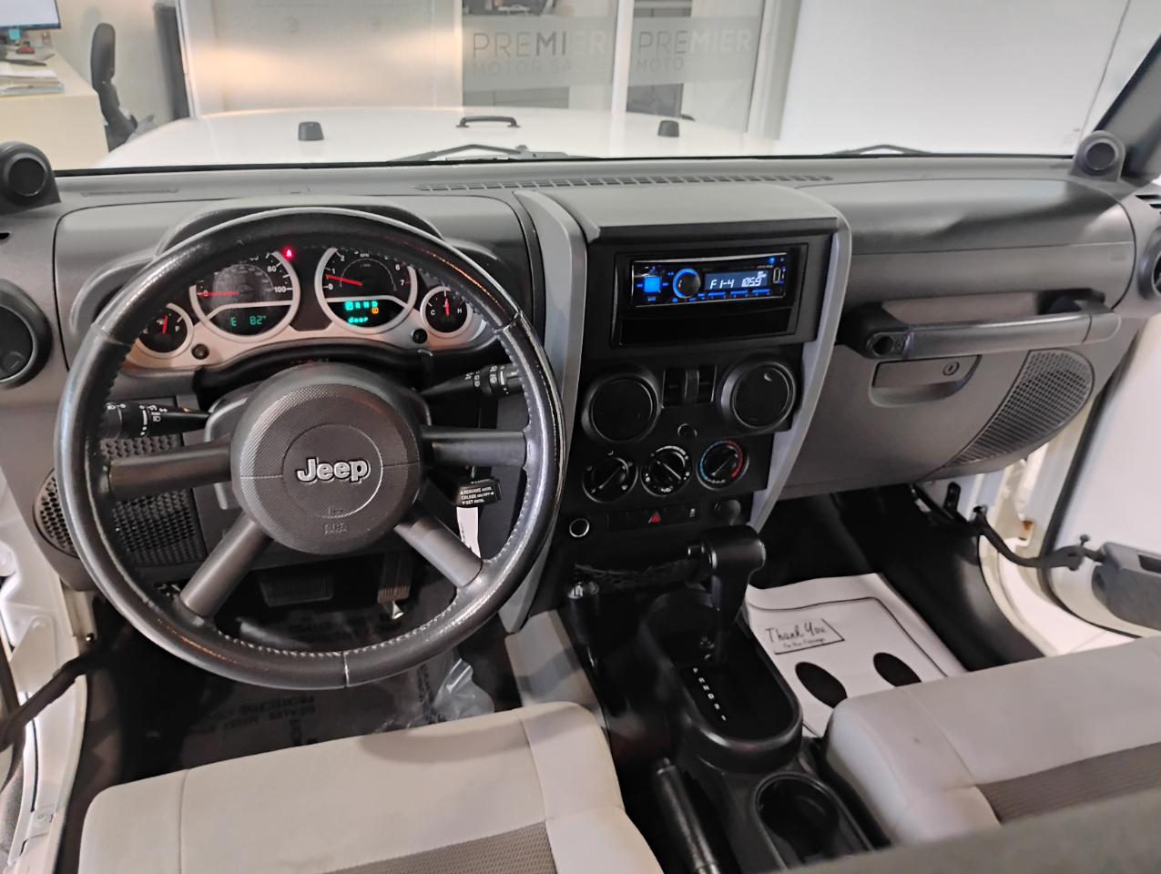 Jeep Wrangler Sport 4WD 2010