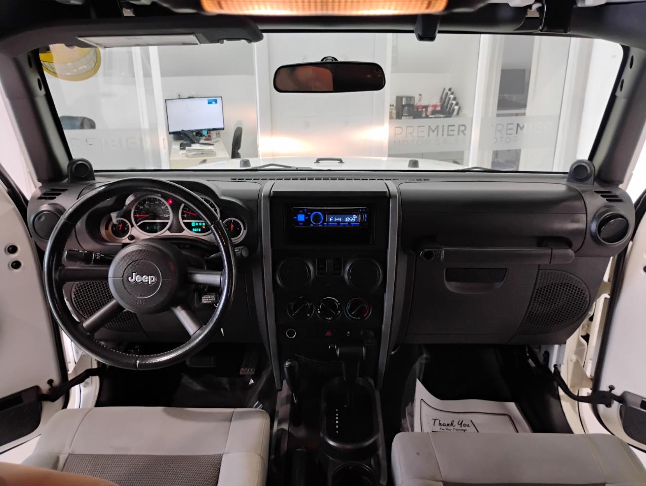 Jeep Wrangler Sport 4WD 2010