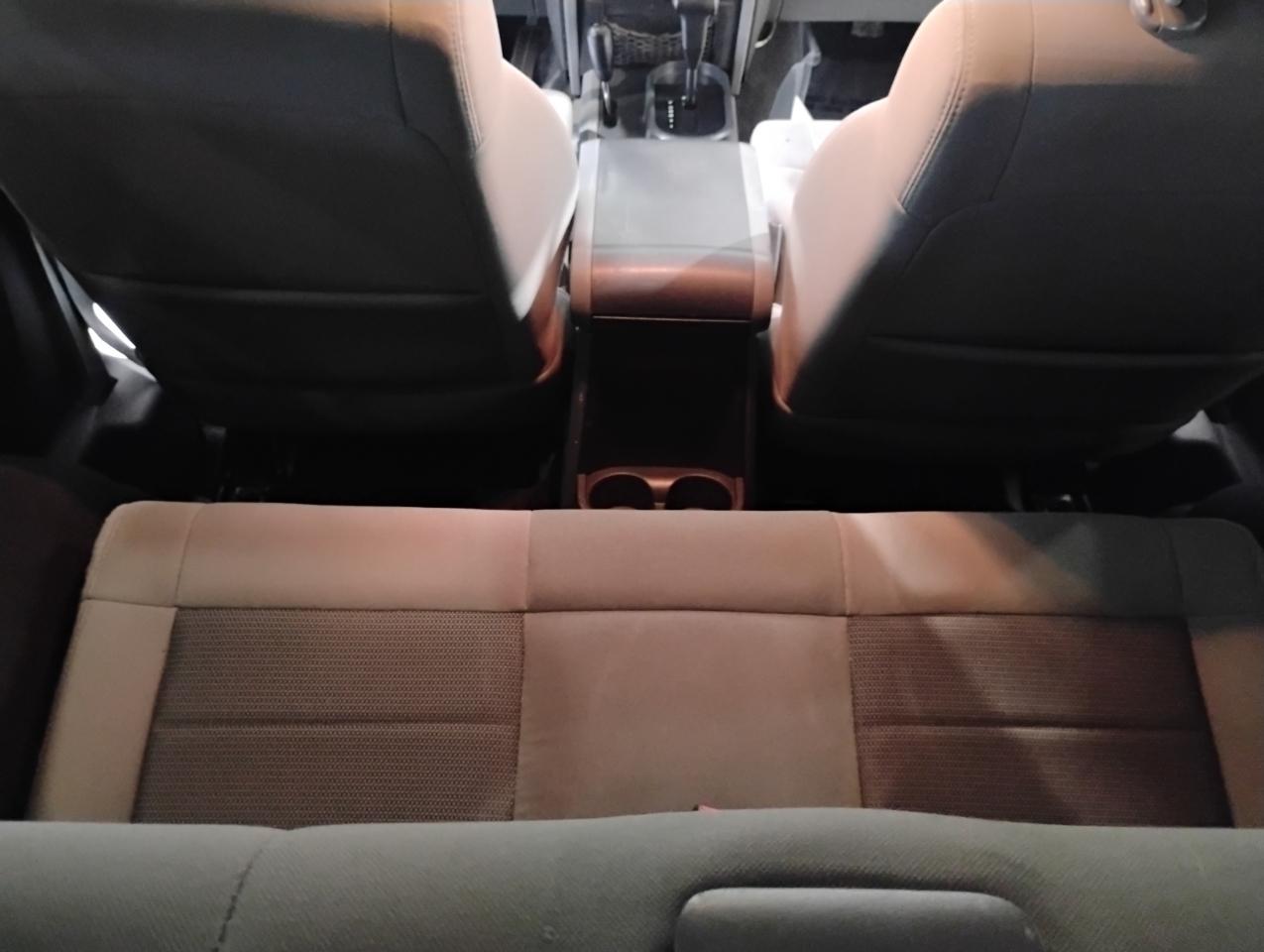 Jeep Wrangler Sport 4WD 2010