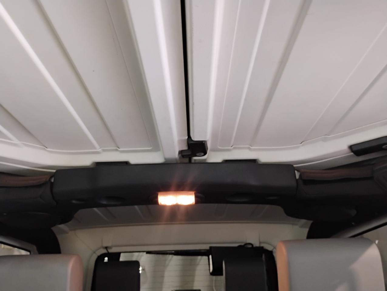 Jeep Wrangler Sport 4WD 2010