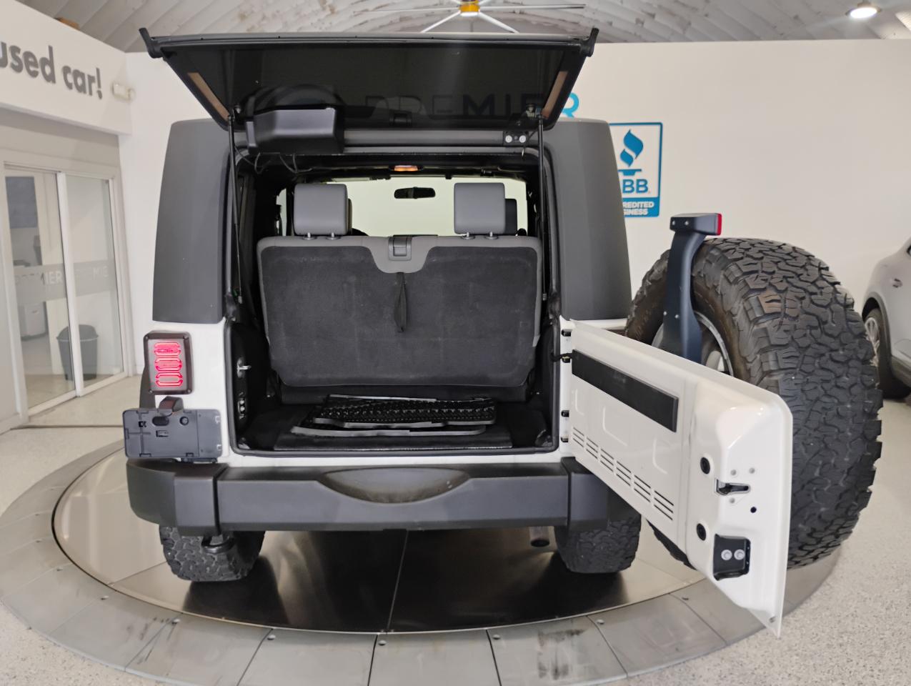 Jeep Wrangler Sport 4WD 2010