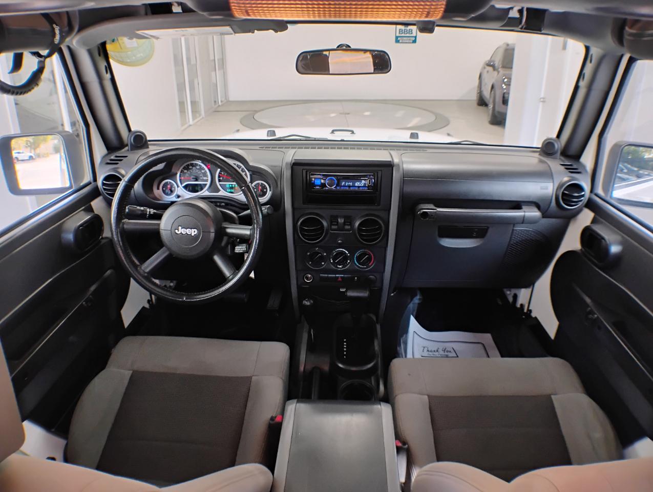 Jeep Wrangler Sport 4WD 2010