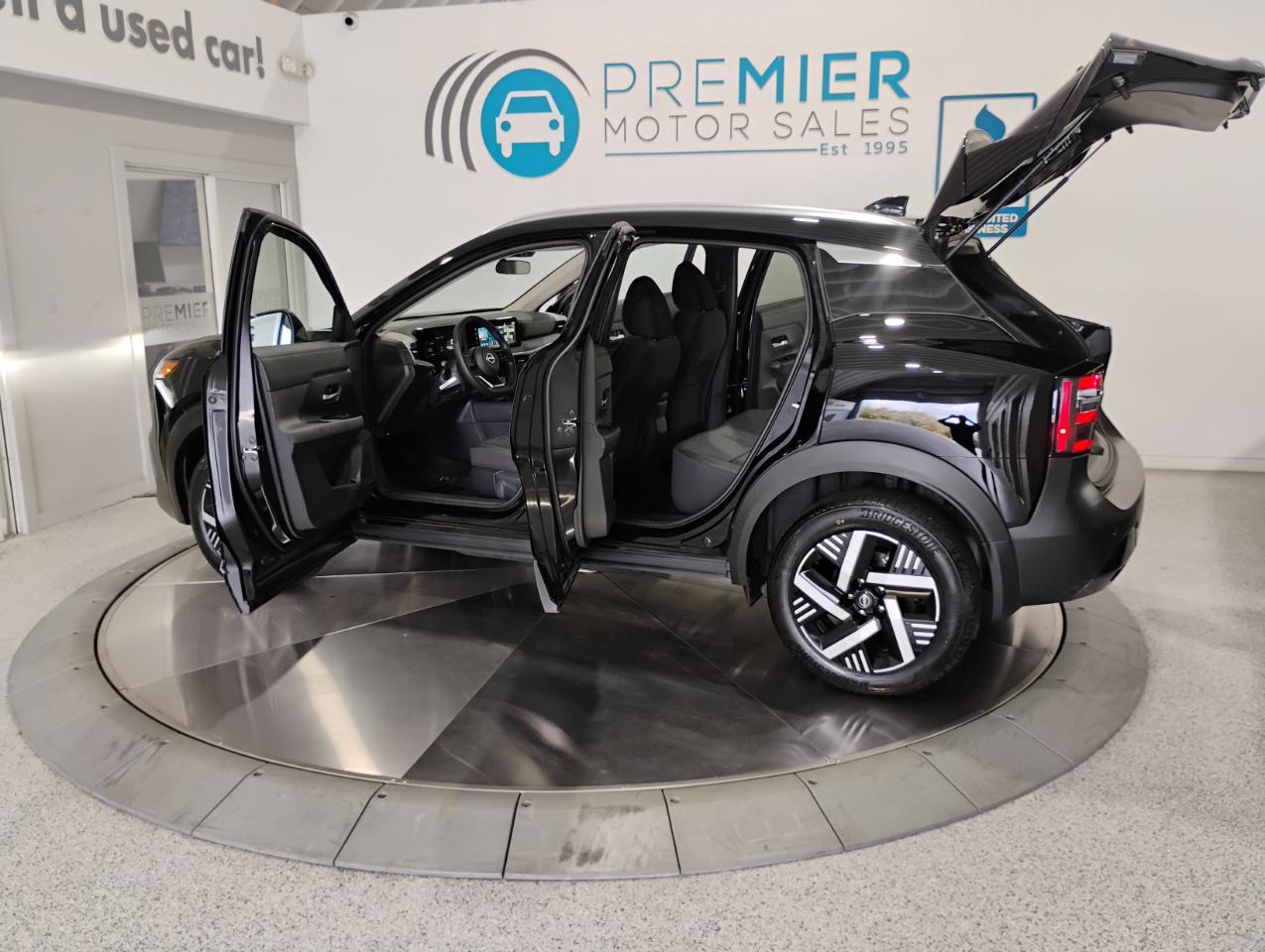 Nissan Kicks SV 2025