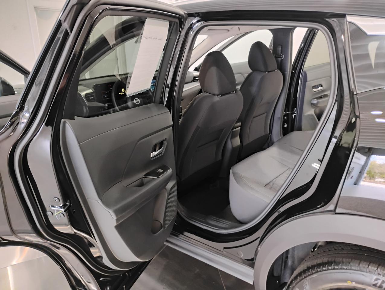 Nissan Kicks SV 2025