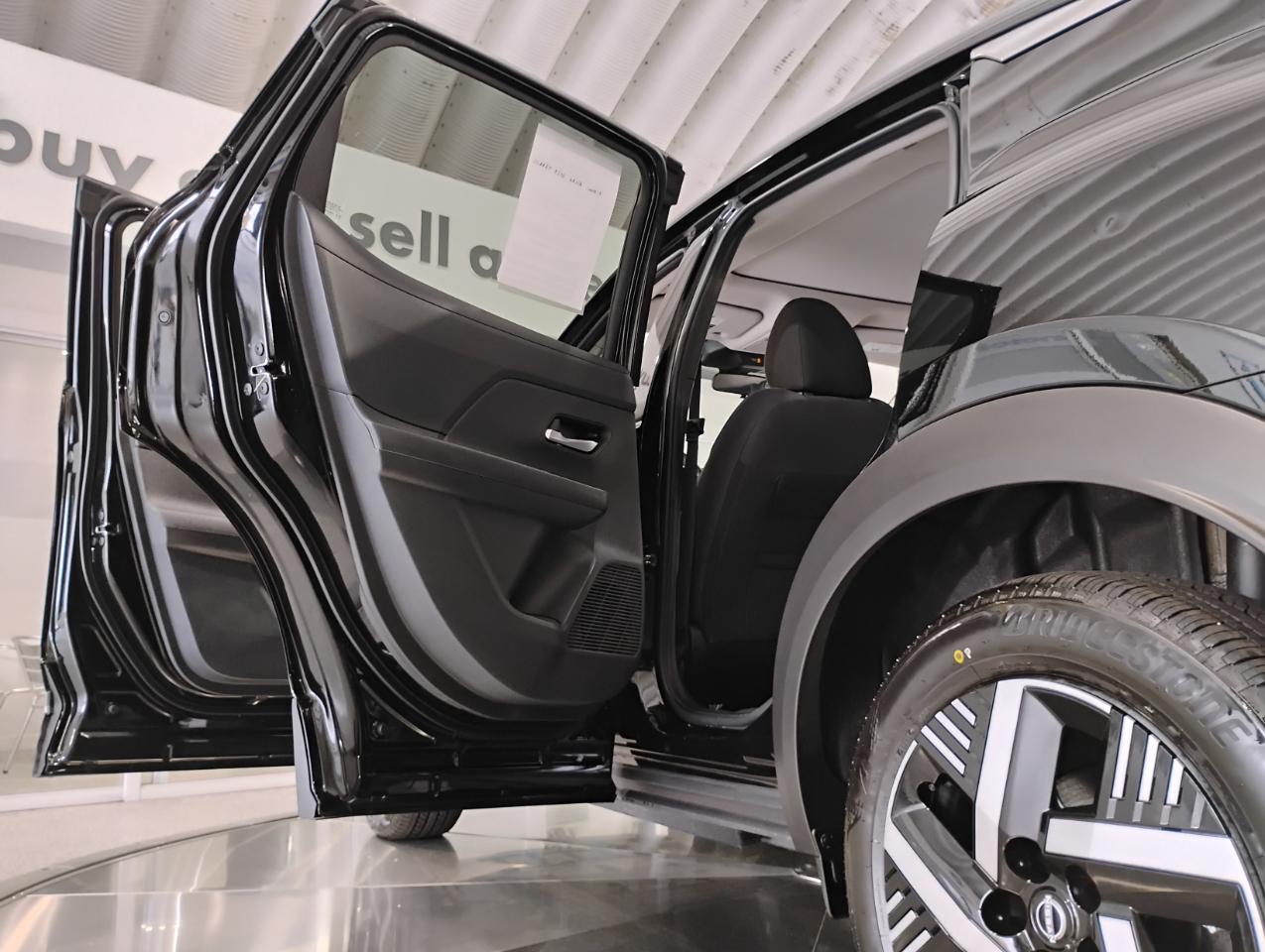 Nissan Kicks SV 2025