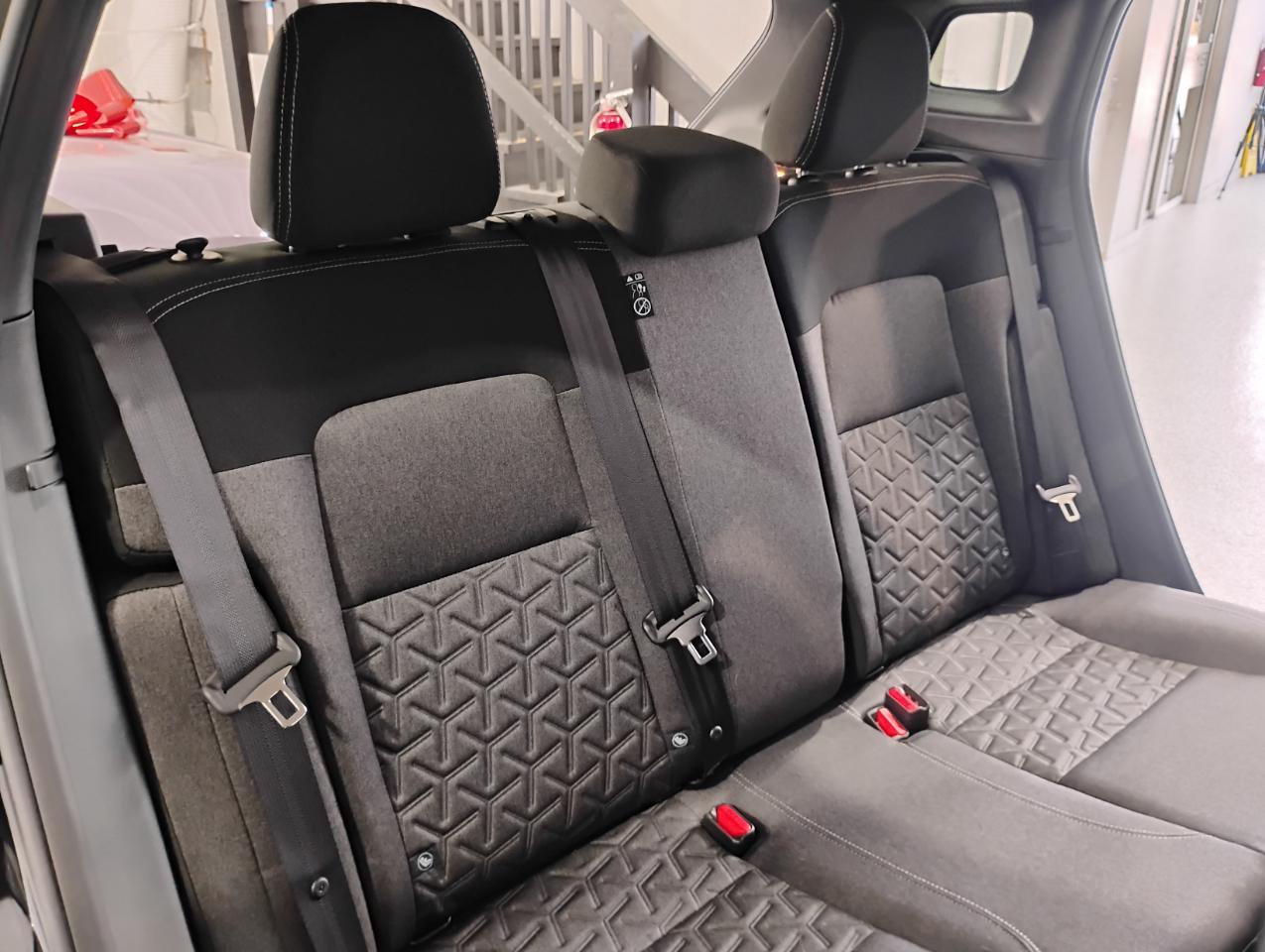 Nissan Kicks SV 2025