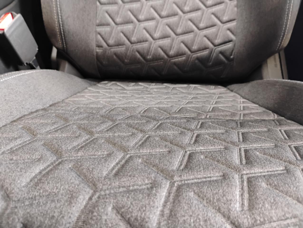 Nissan Kicks SV 2025