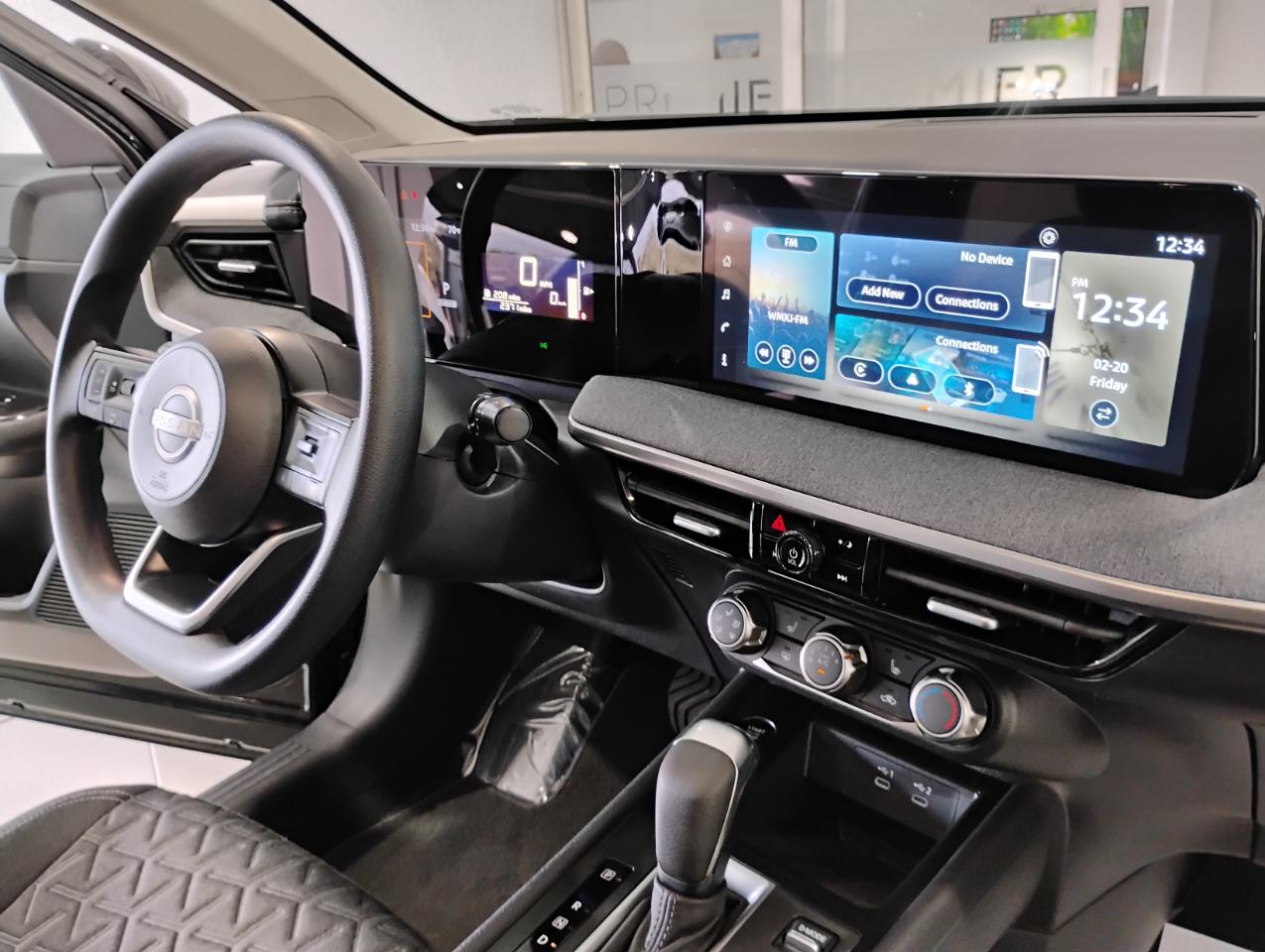 Nissan Kicks SV 2025