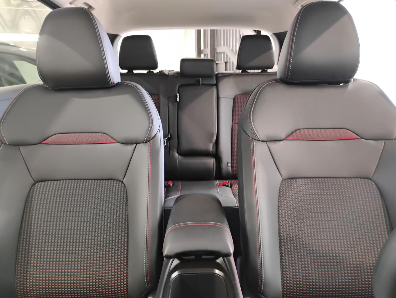 Nissan Kicks SR 2025