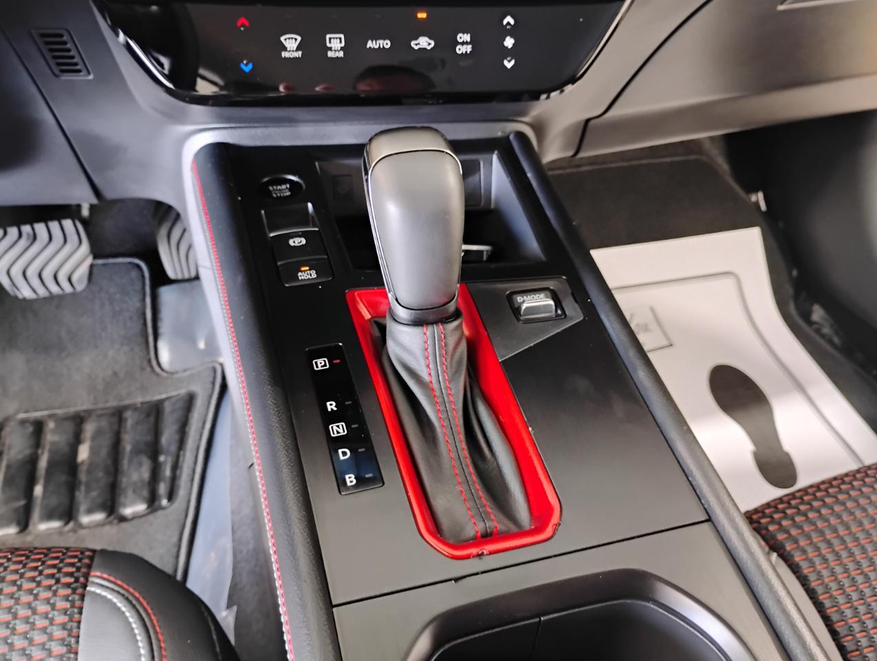 Nissan Kicks SR 2025