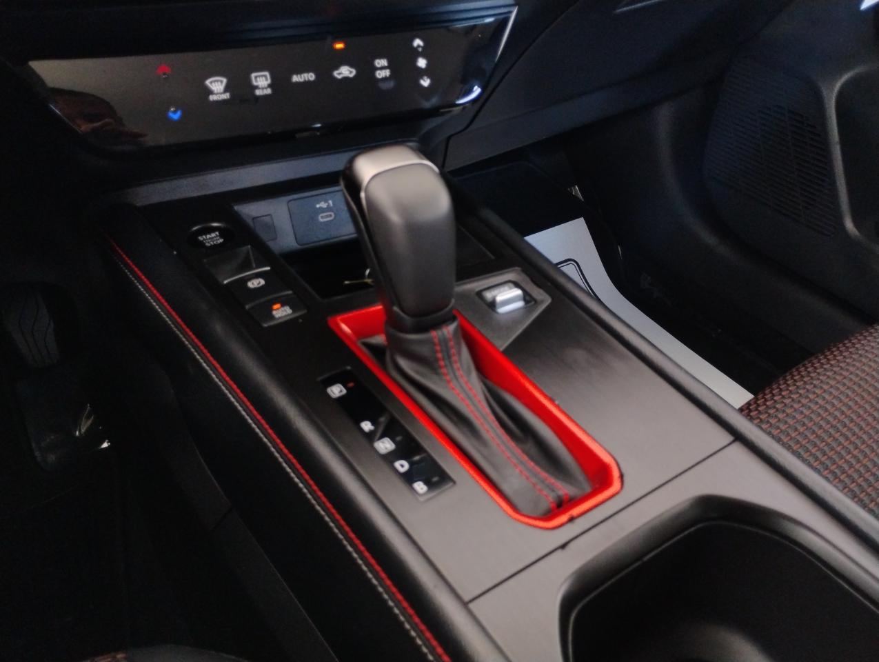 Nissan Kicks SR 2025