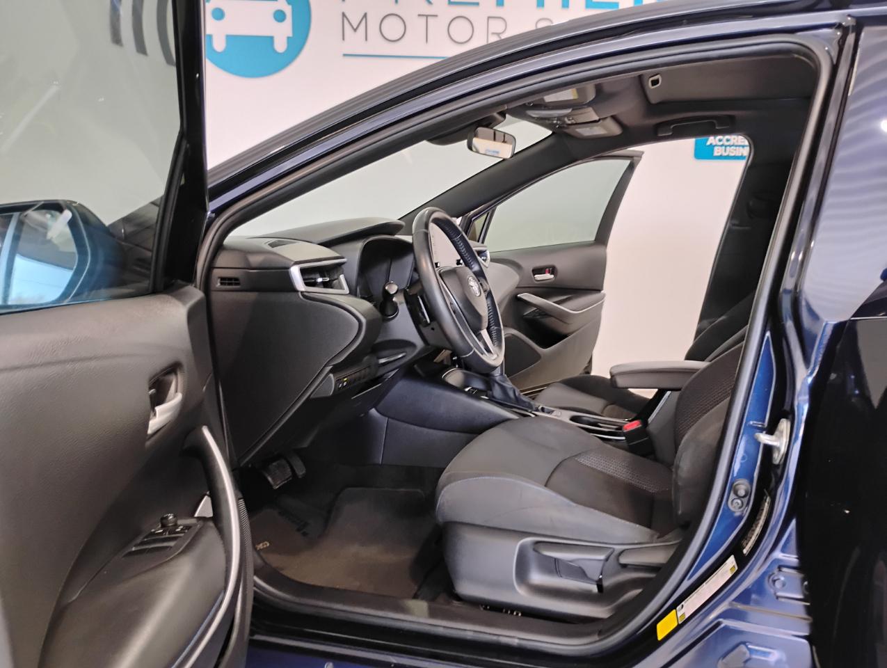 Toyota Corolla SE 2020