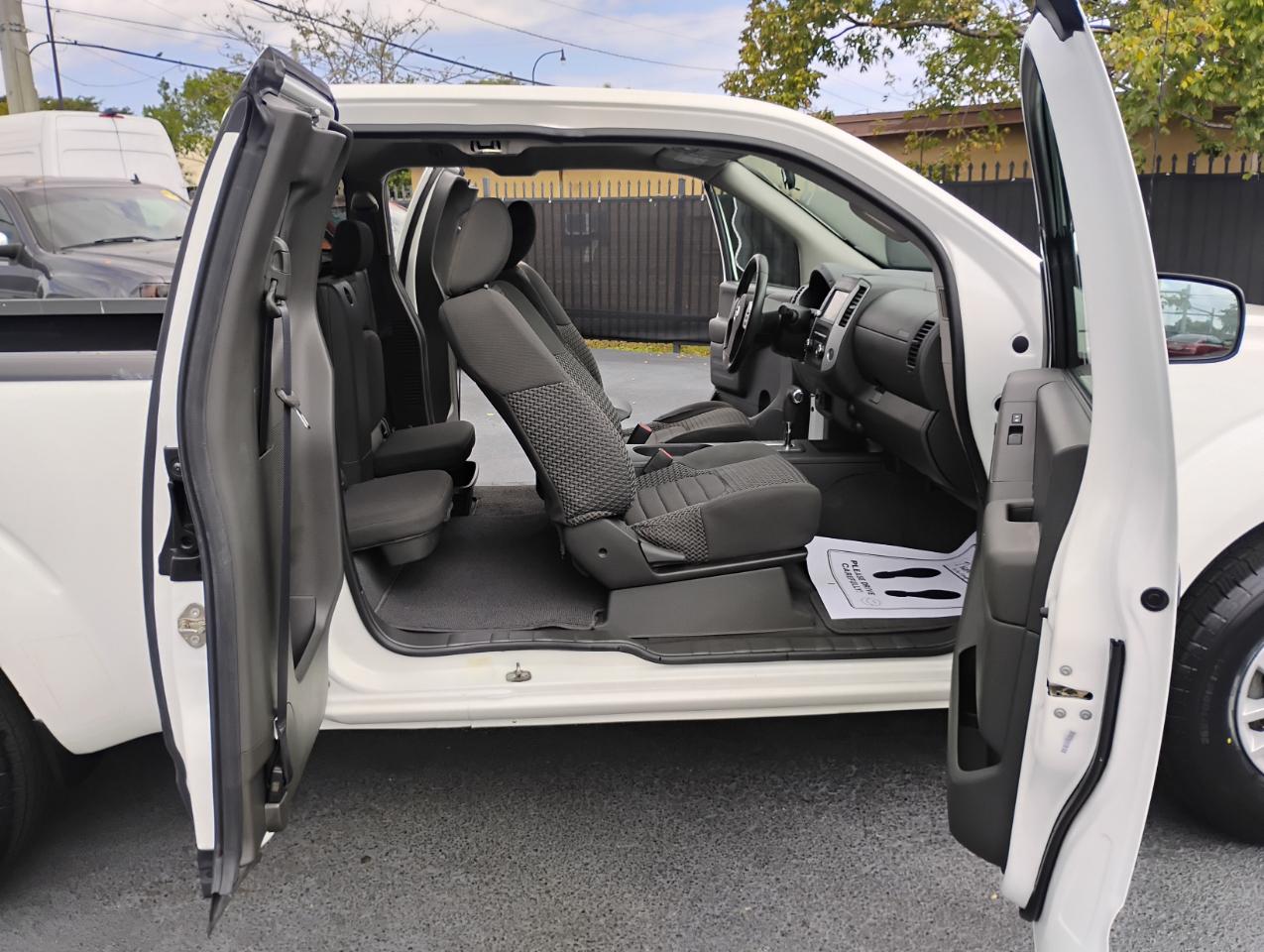 Nissan Frontier Desert Runner King Cab 5AT 2WD 2019