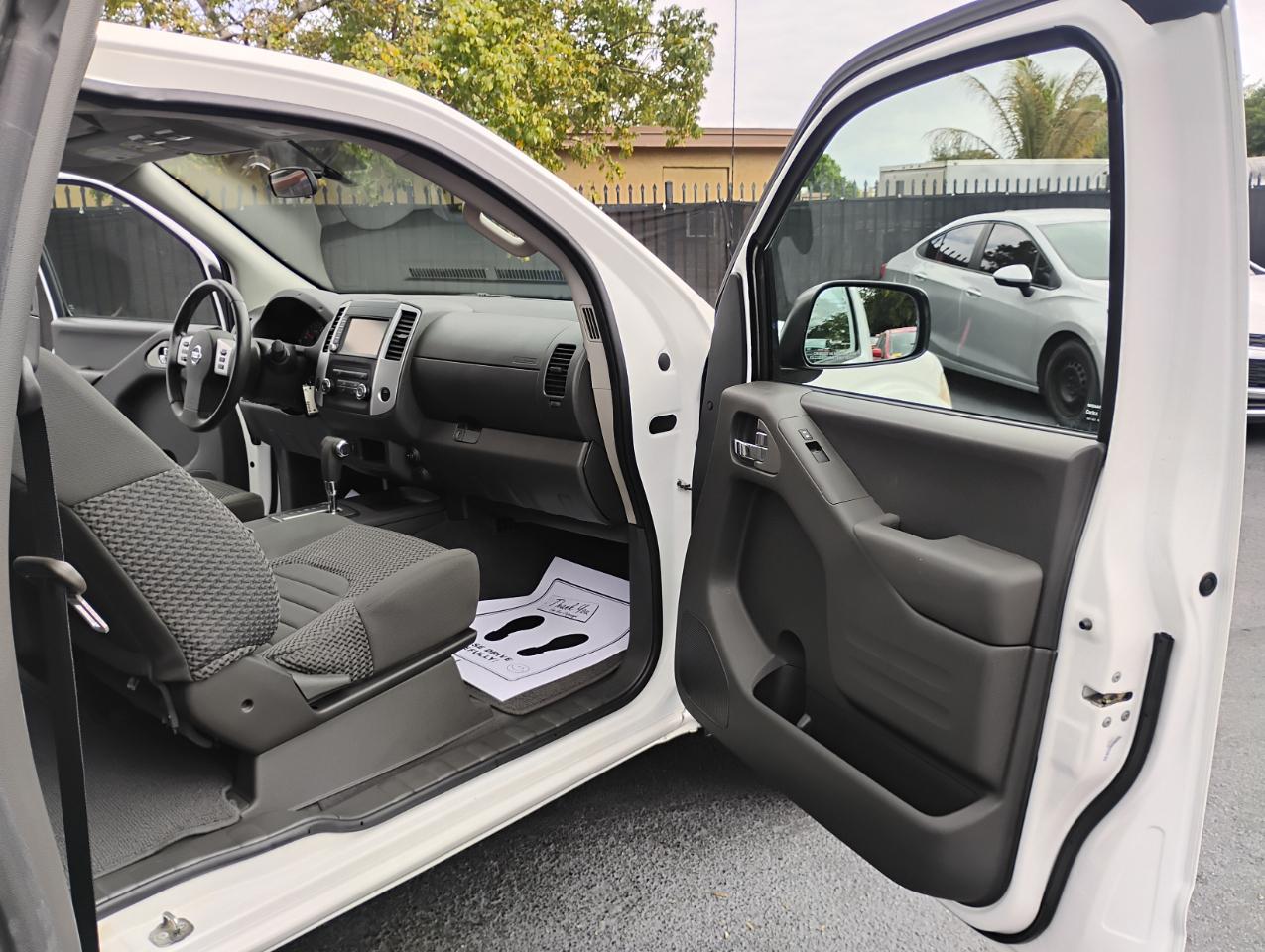 Nissan Frontier Desert Runner King Cab 5AT 2WD 2019