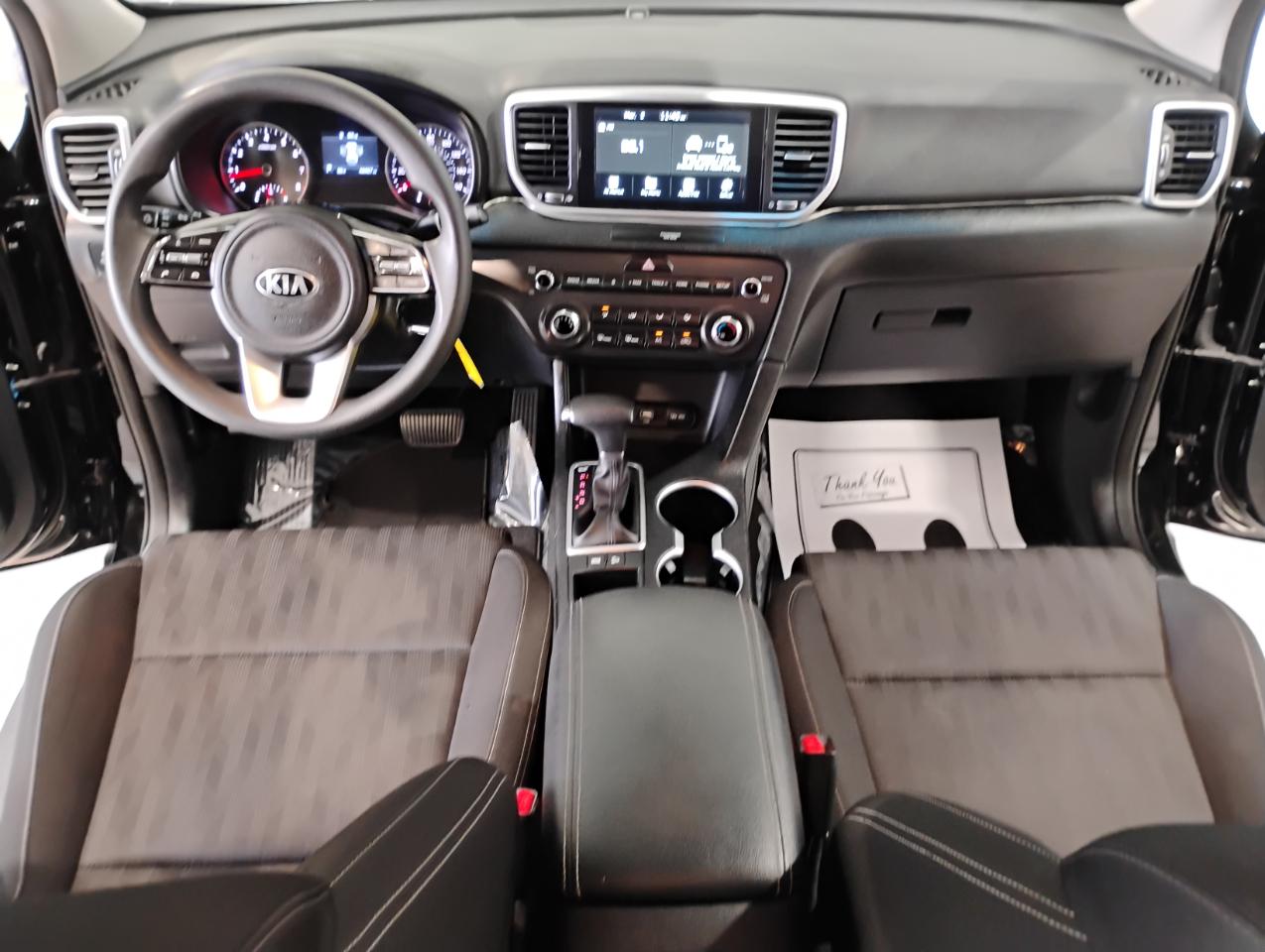 Kia Sportage LX FWD 2021