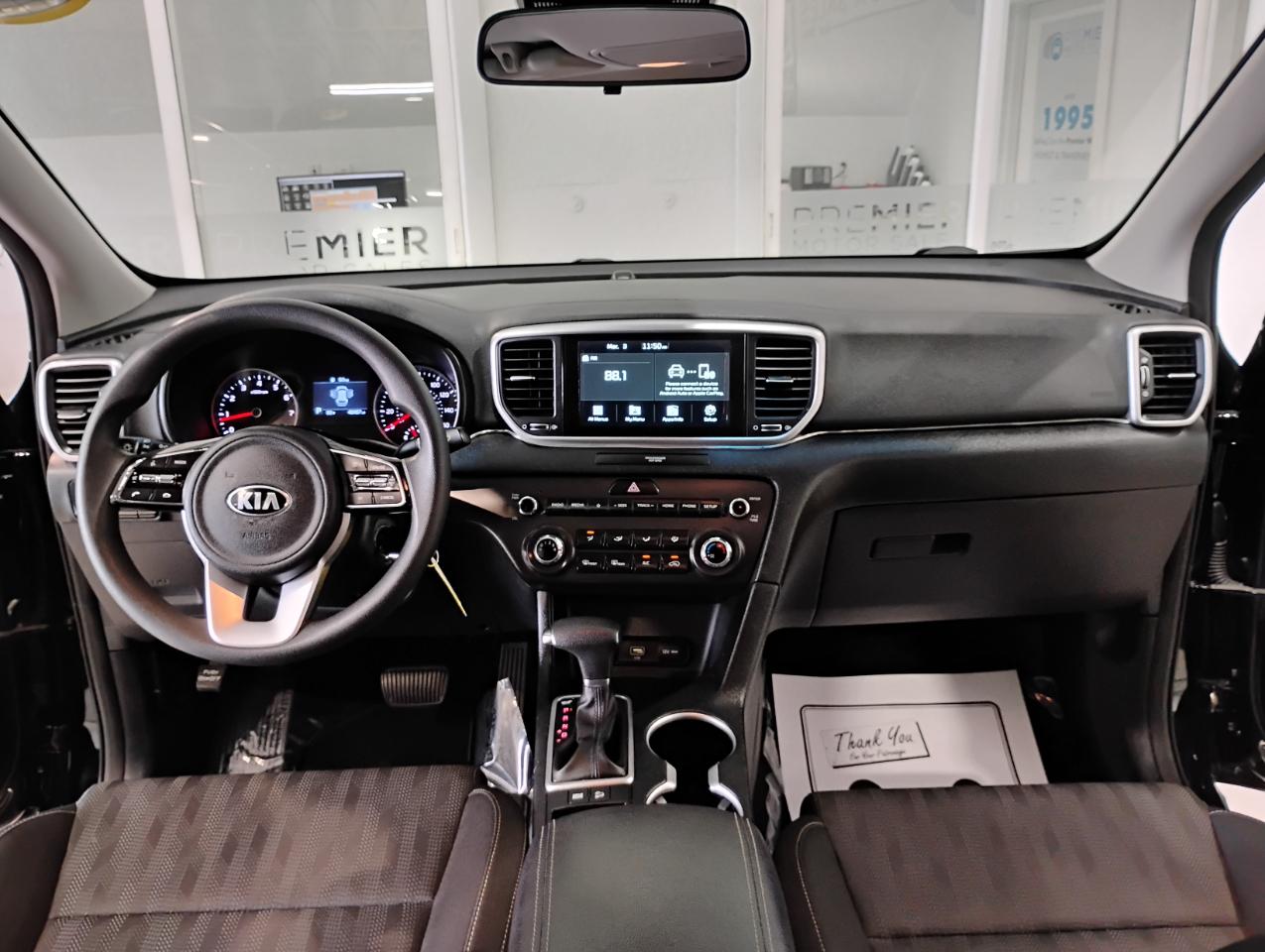 Kia Sportage LX FWD 2021