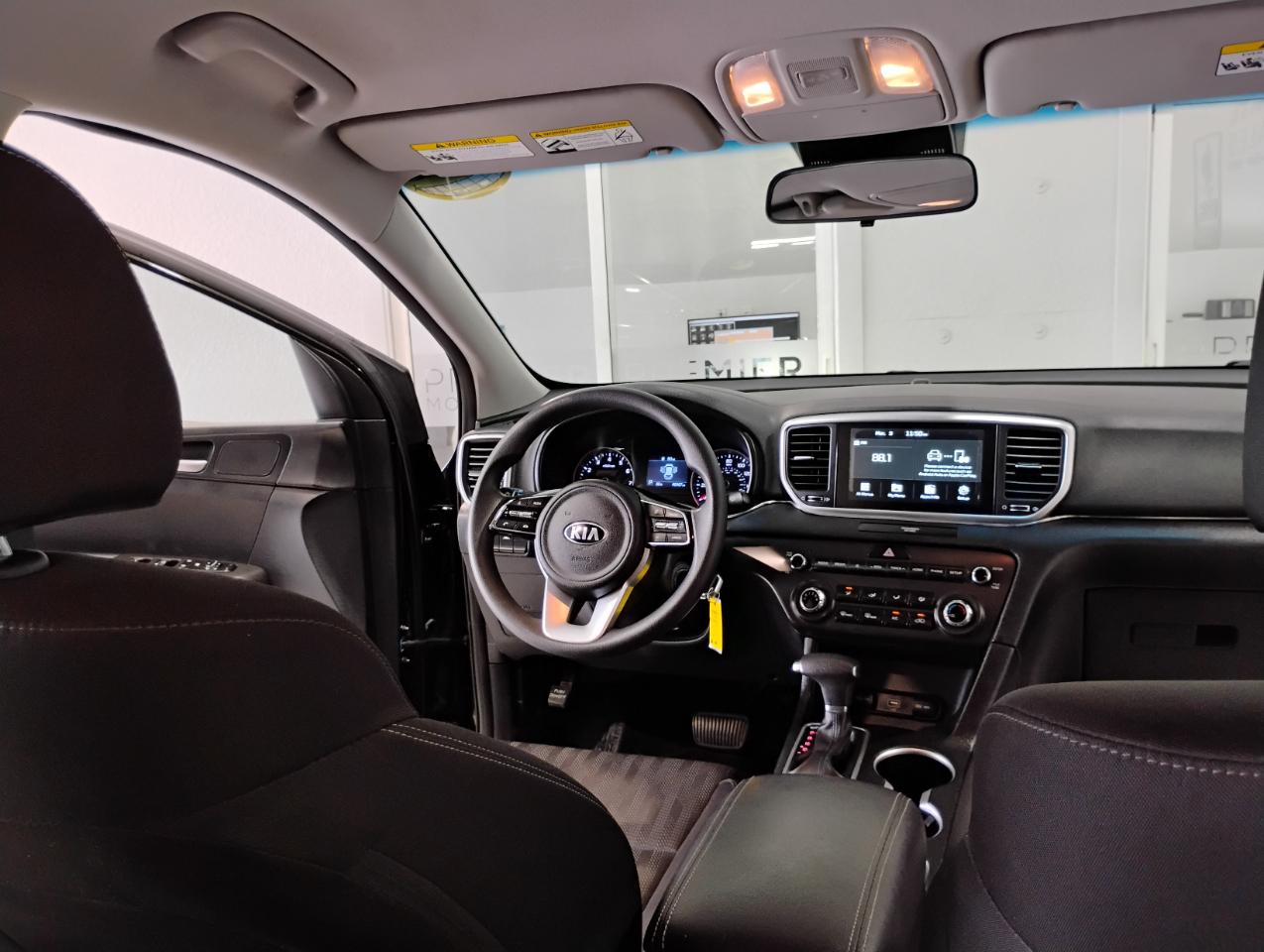 Kia Sportage LX FWD 2021