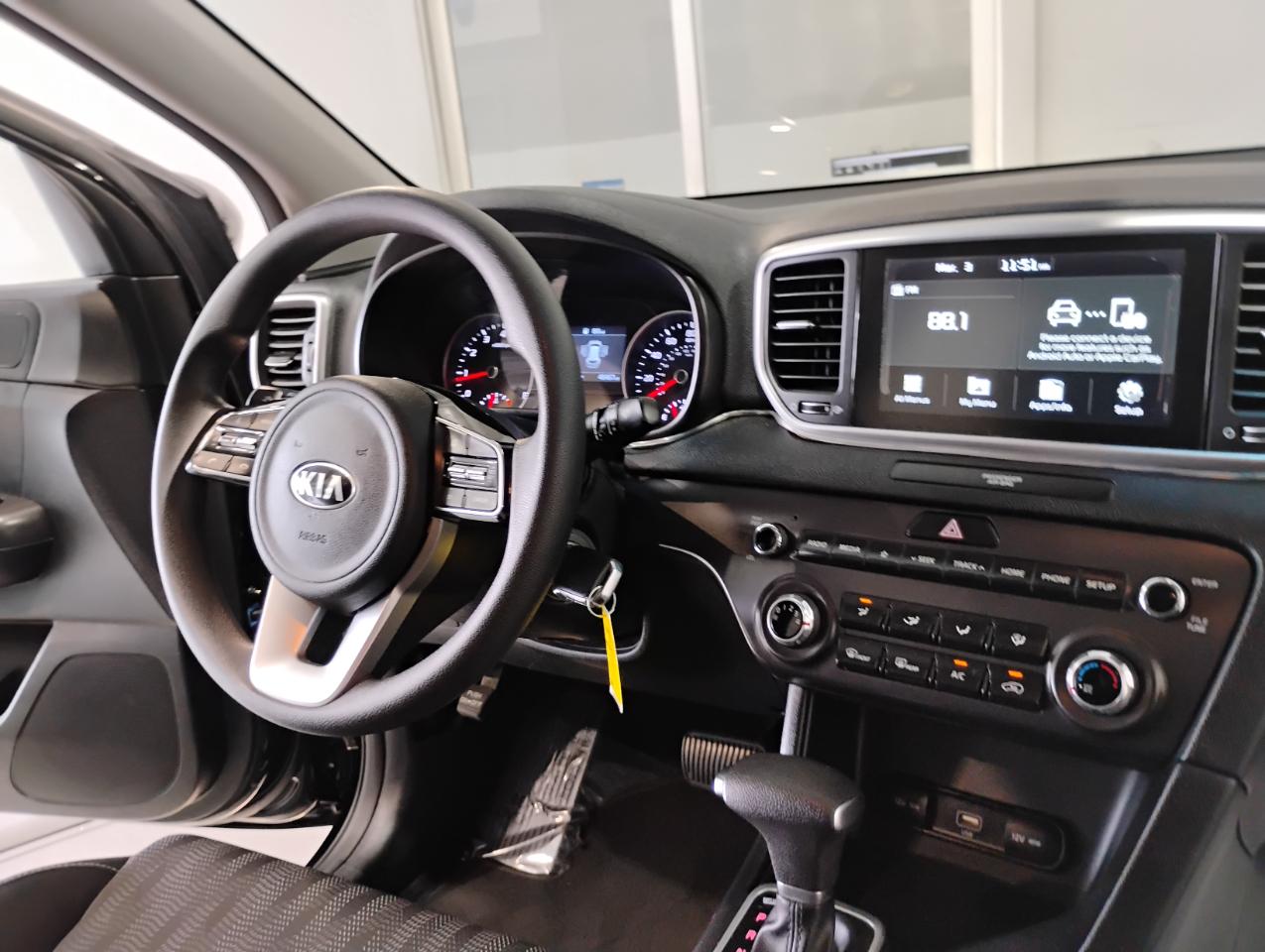 Kia Sportage LX FWD 2021