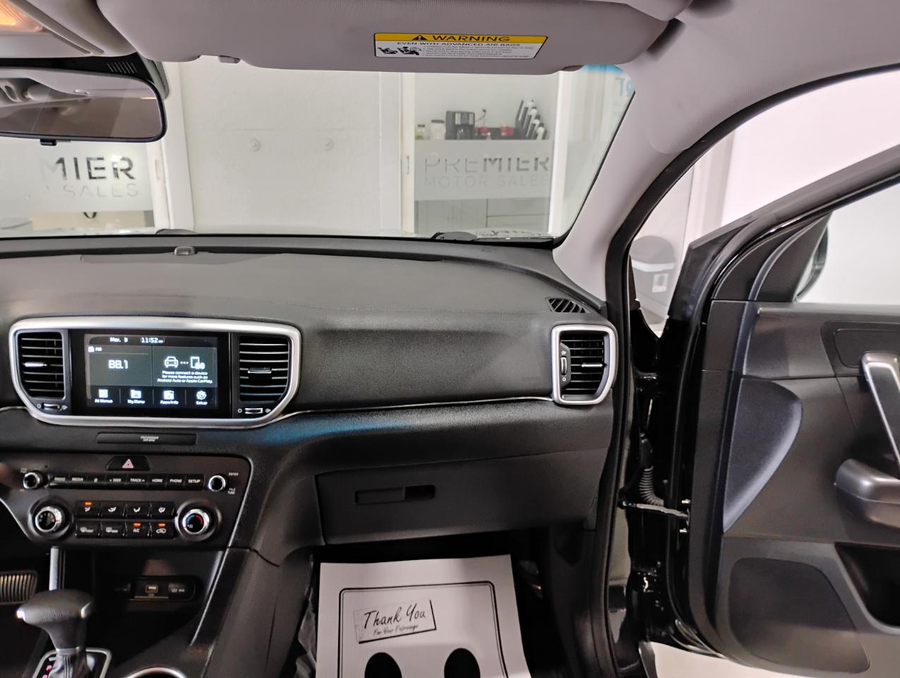 Kia Sportage LX FWD 2021