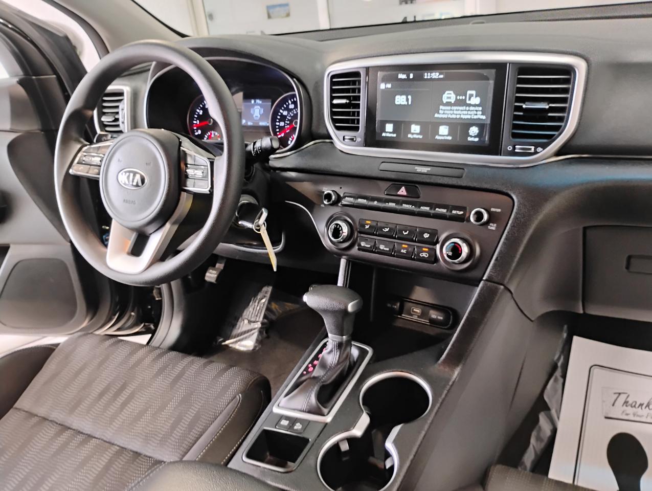 Kia Sportage LX FWD 2021