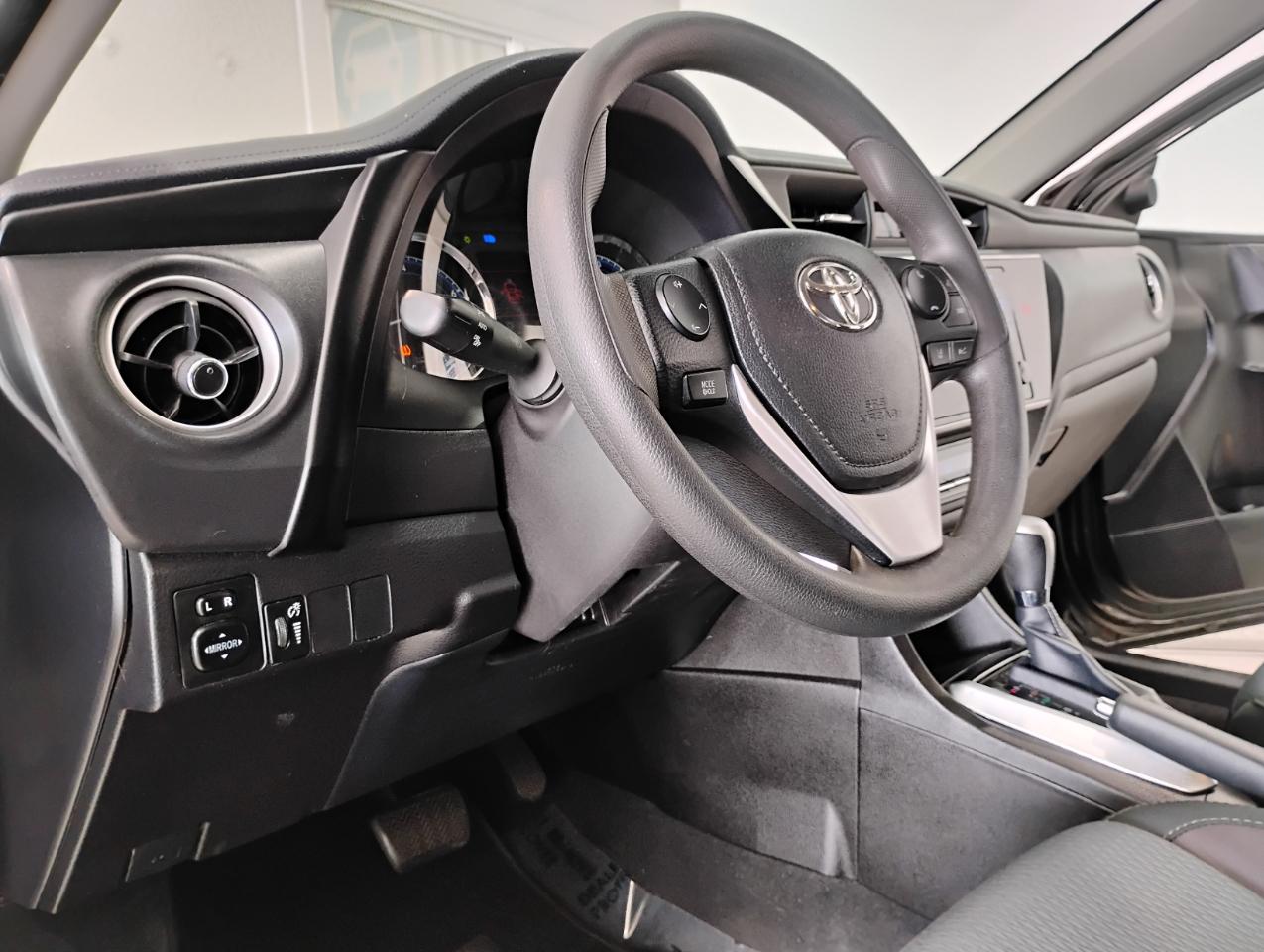 Toyota Corolla L CVT 2018