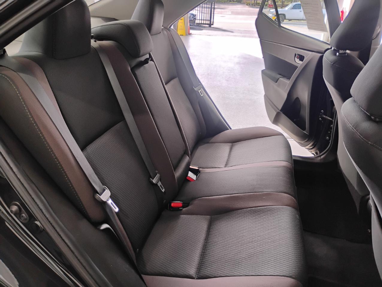 Toyota Corolla L CVT 2018