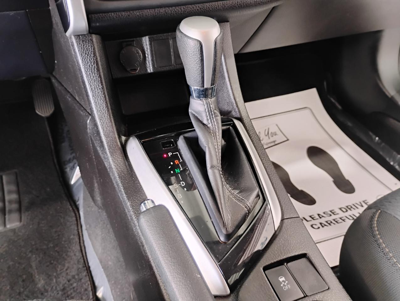 Toyota Corolla L CVT 2018