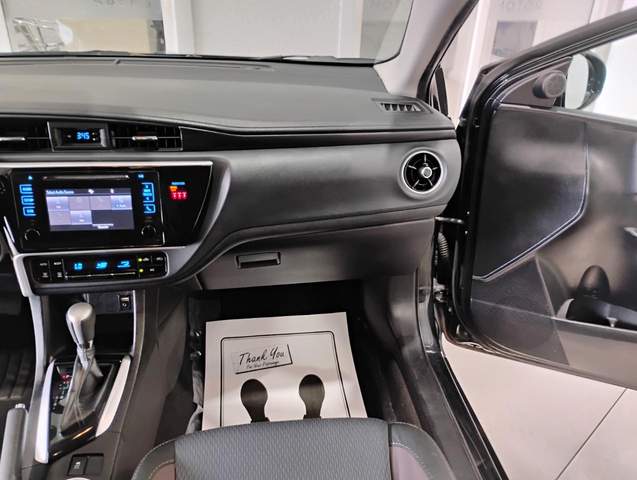 Toyota Corolla L CVT 2018