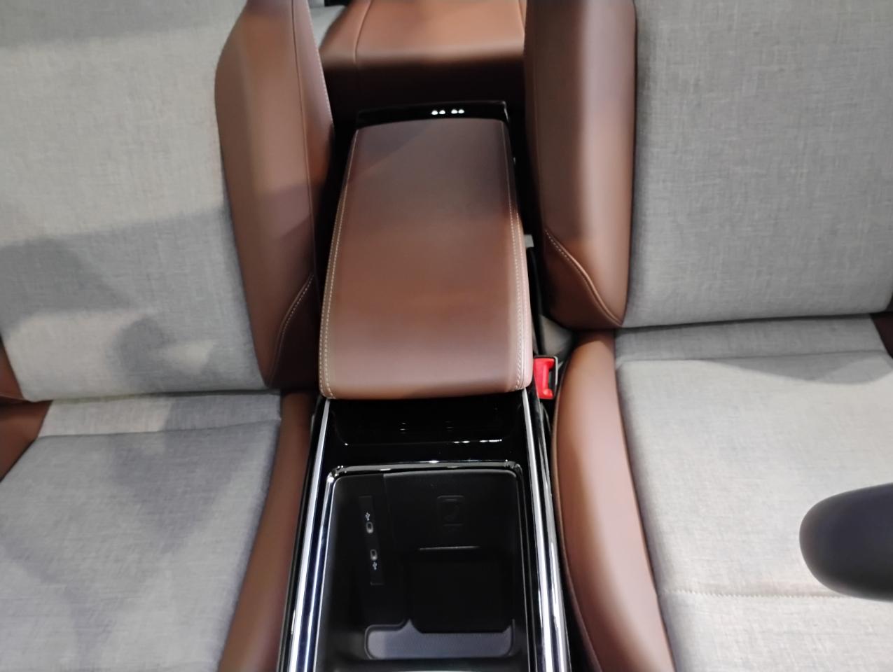 Volkswagen ID.4 Pro 2024