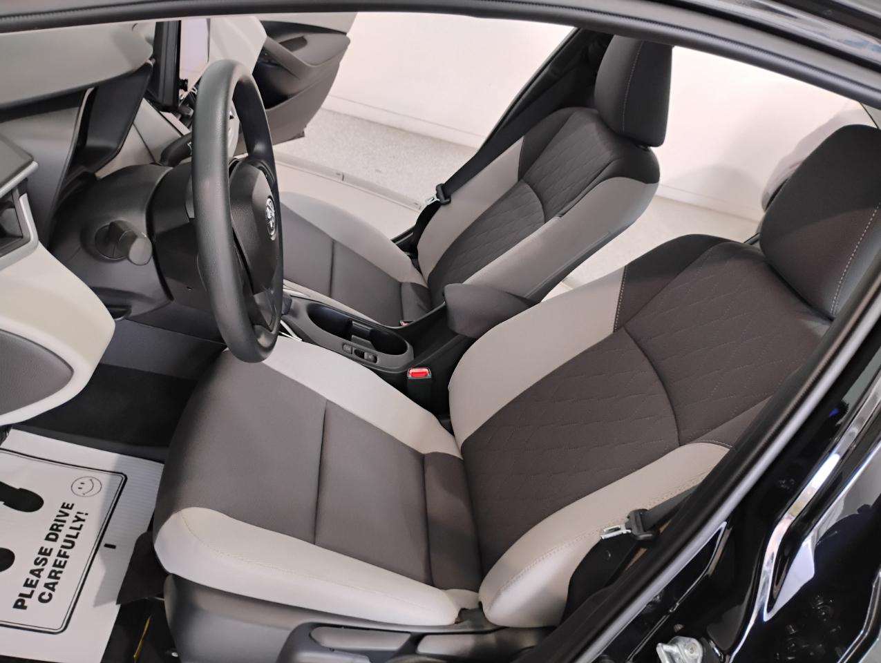 Toyota Corolla LE 2026