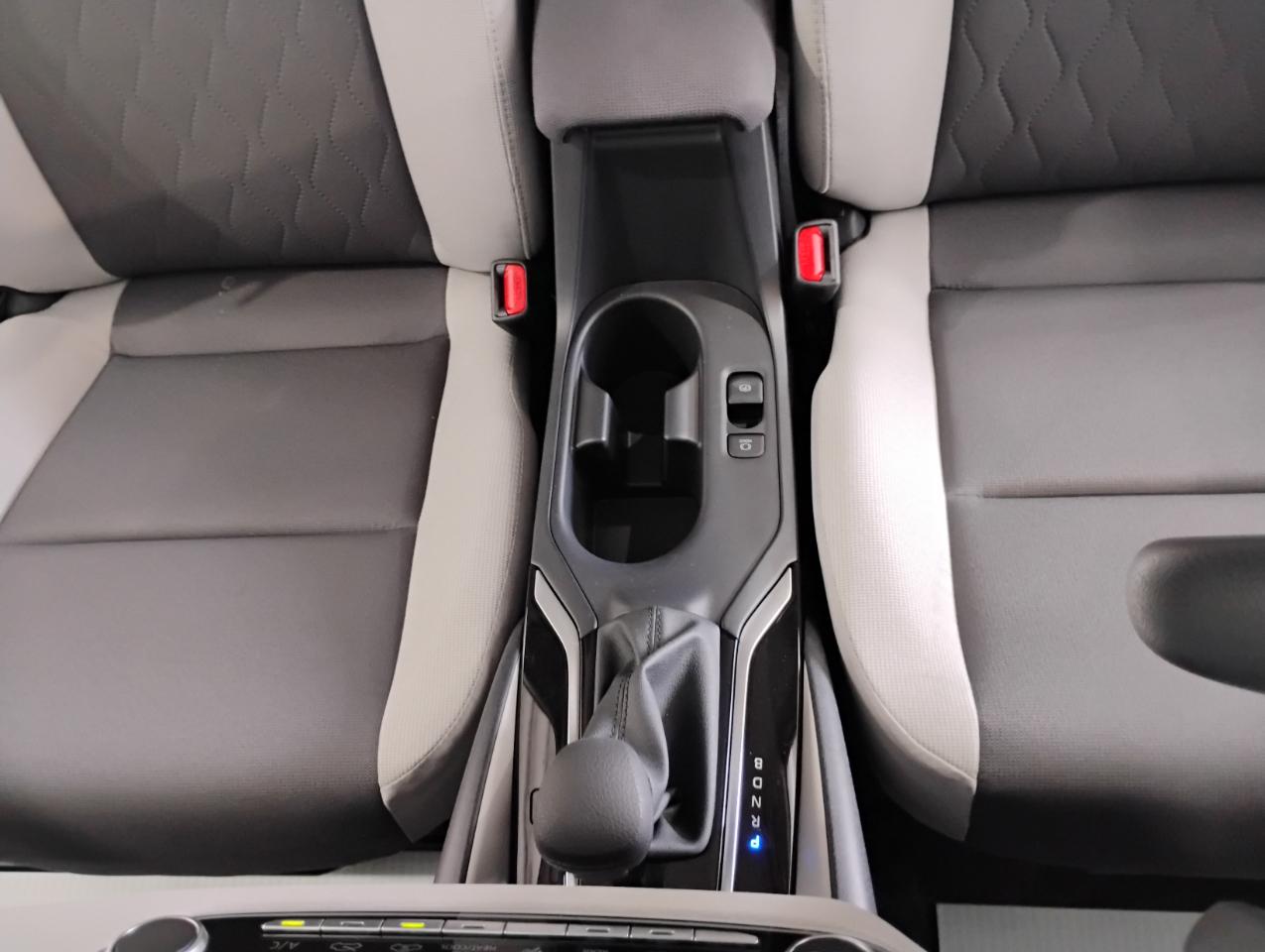 Toyota Corolla LE 2026