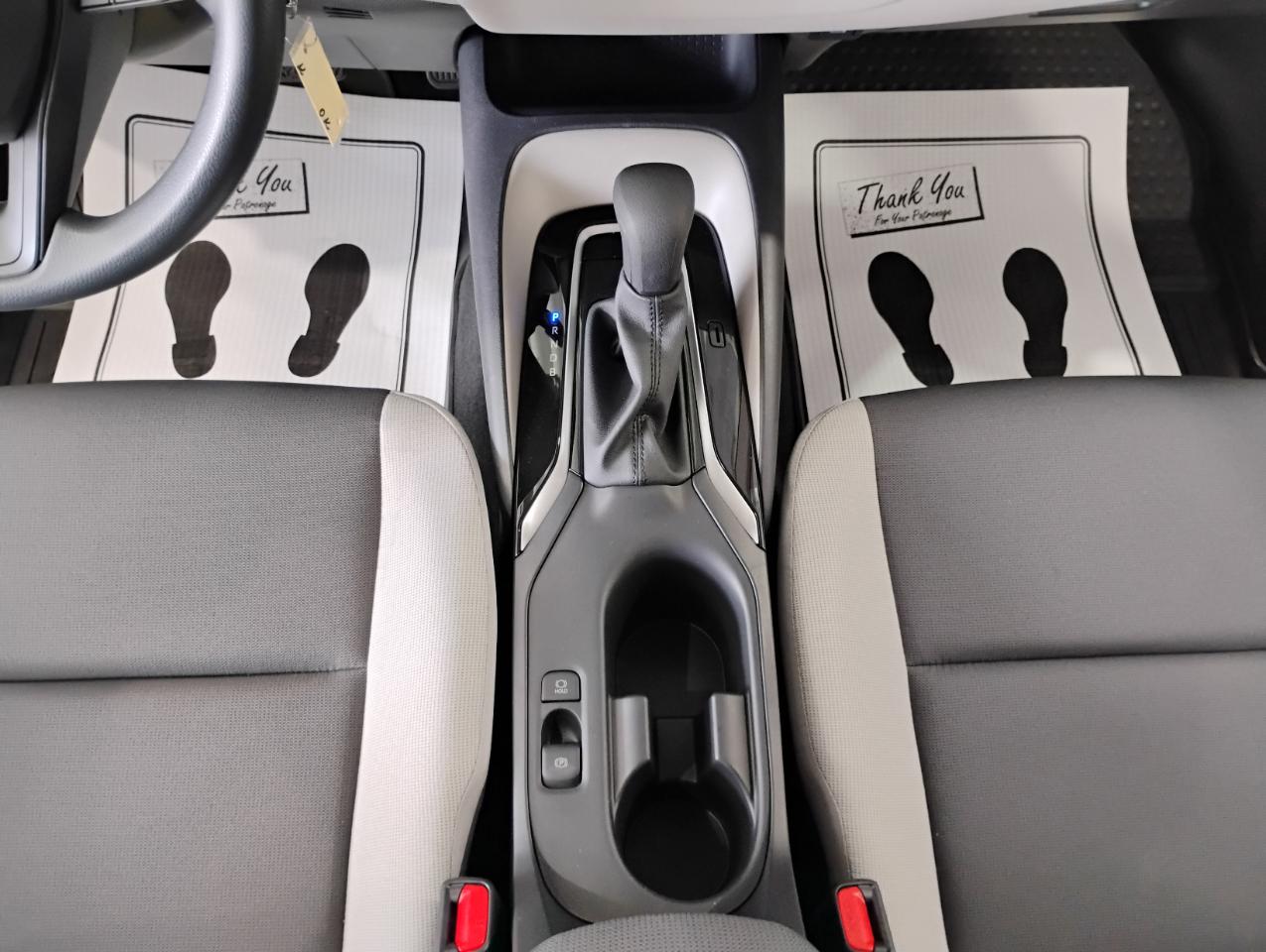 Toyota Corolla LE 2026