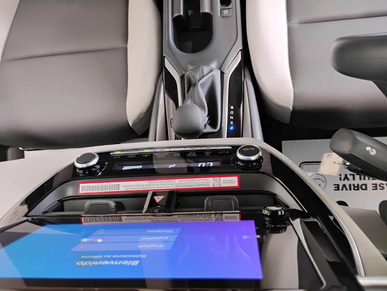 Toyota Corolla LE 2026