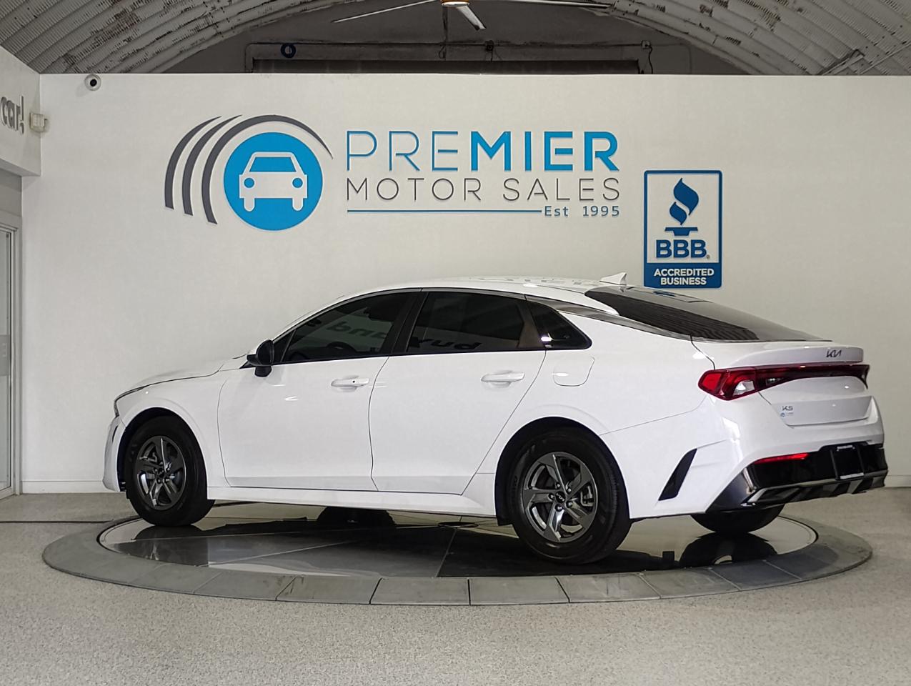 Kia K5 LXS 2023