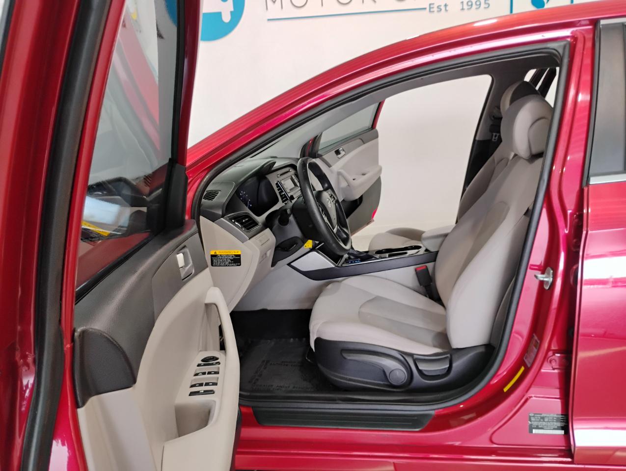 Hyundai Sonata SE 2017