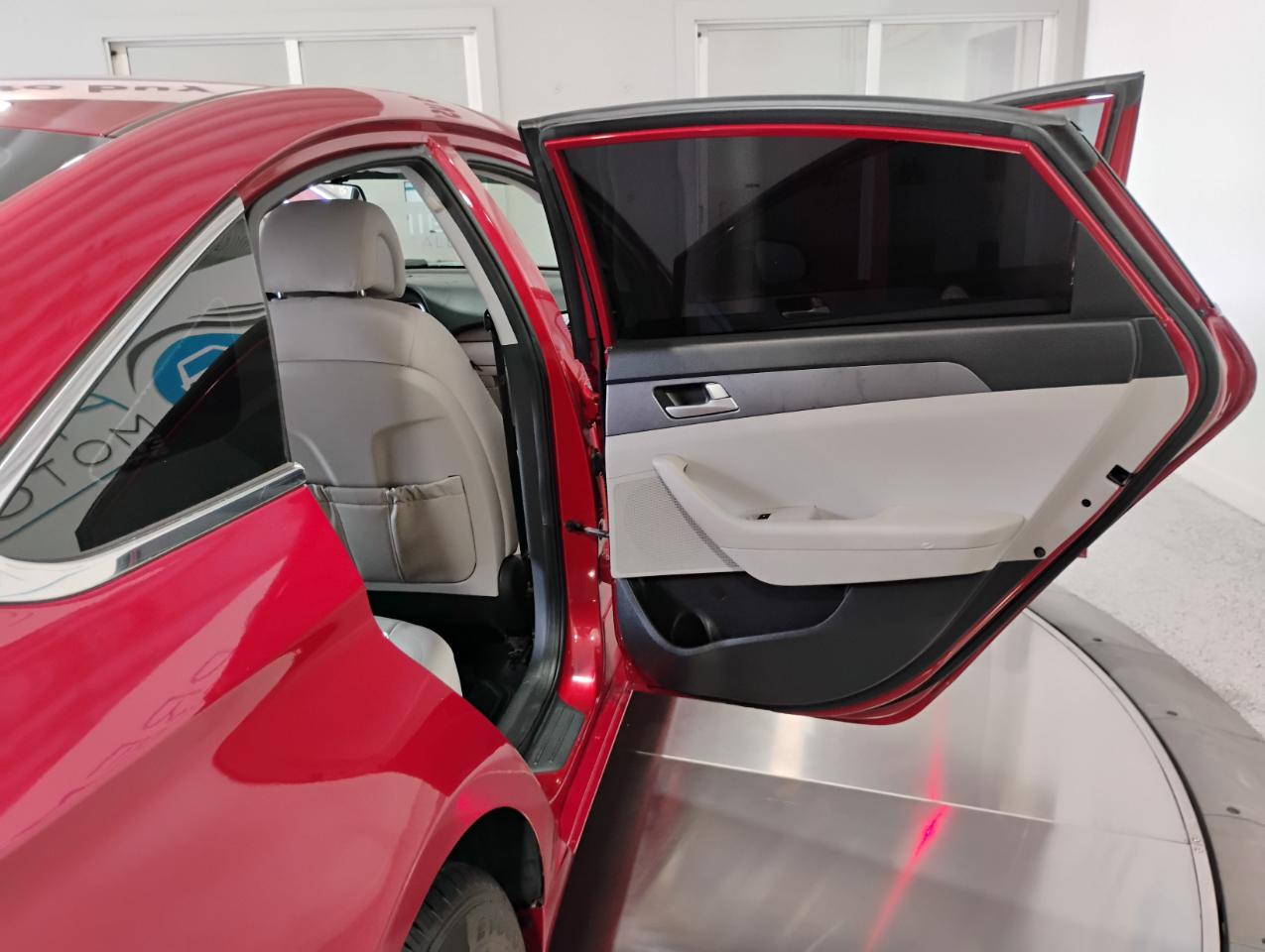 Hyundai Sonata SE 2017