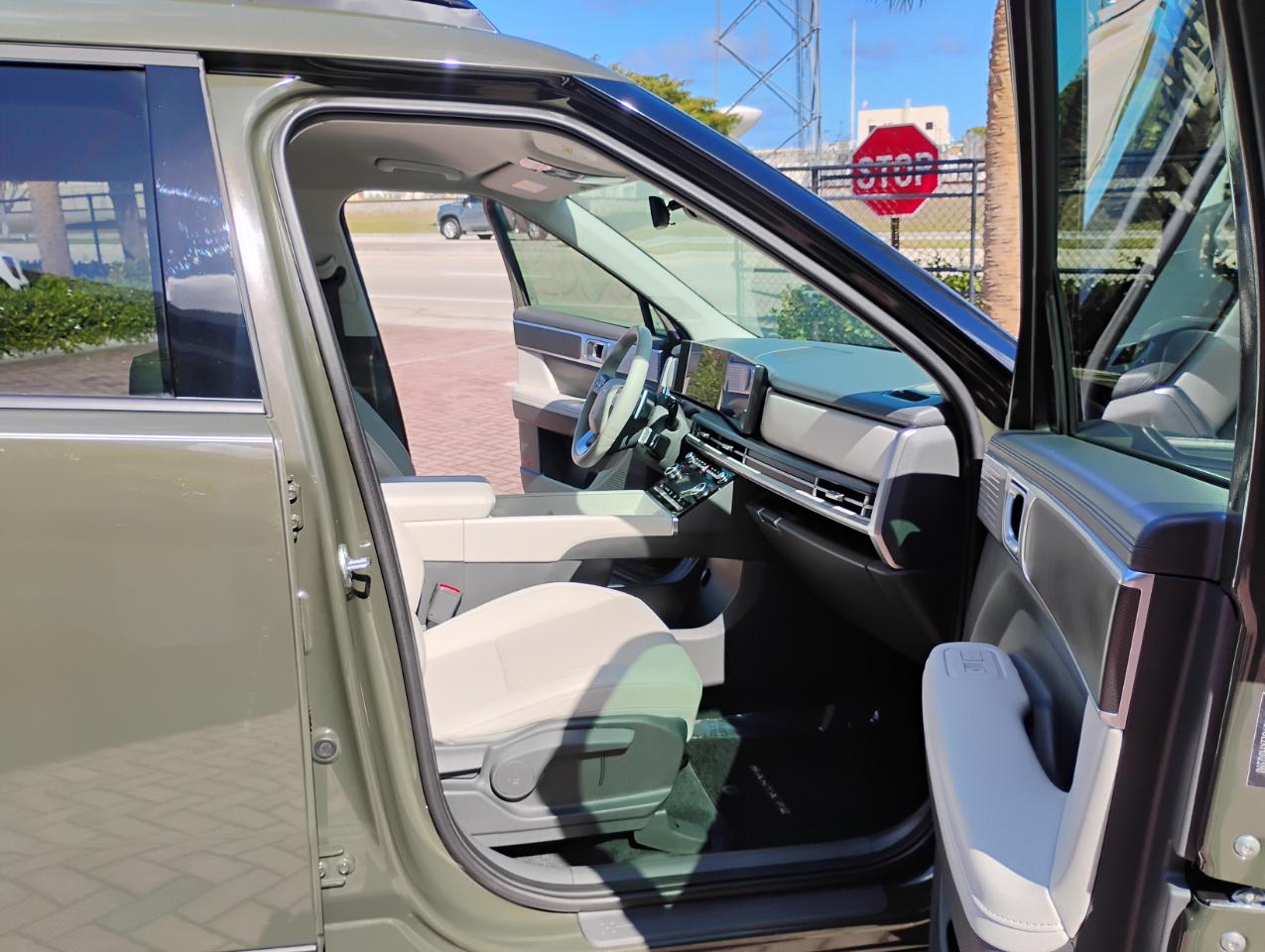 Hyundai Santa Fe SEL 2024