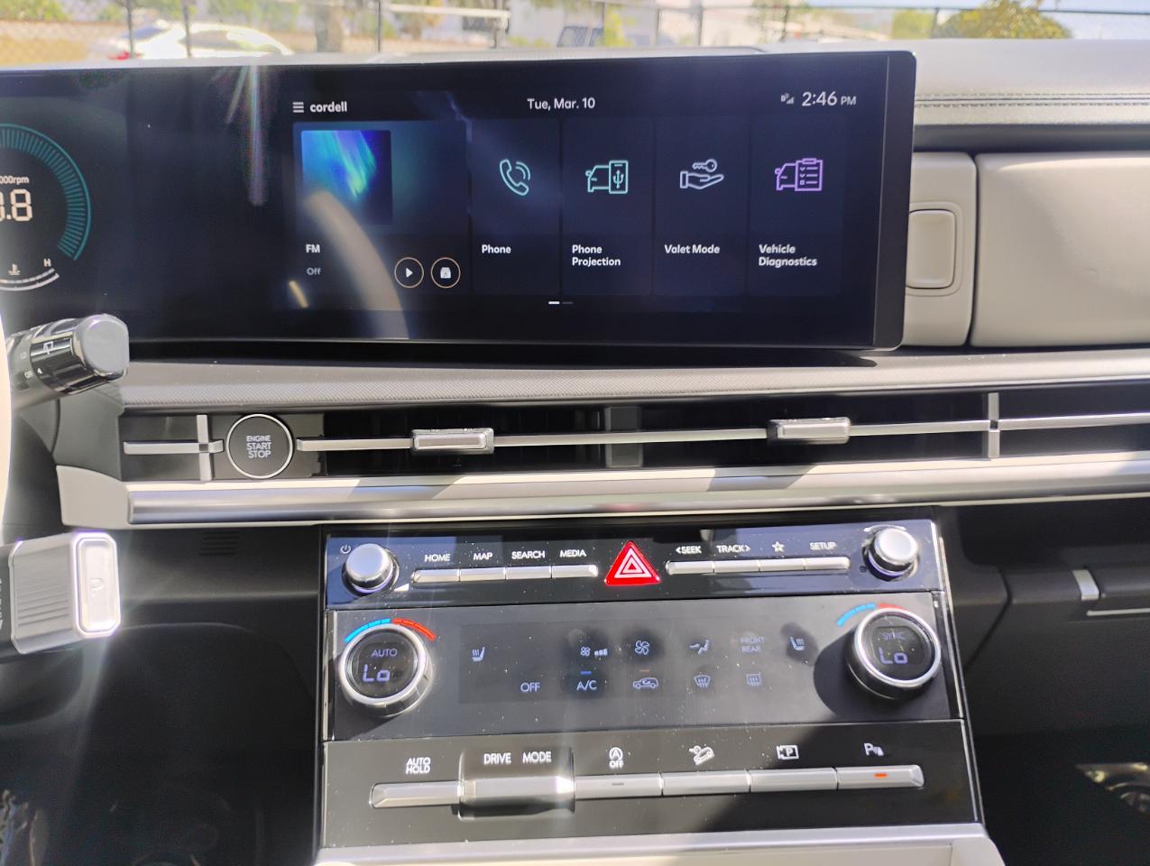 Hyundai Santa Fe SEL 2024