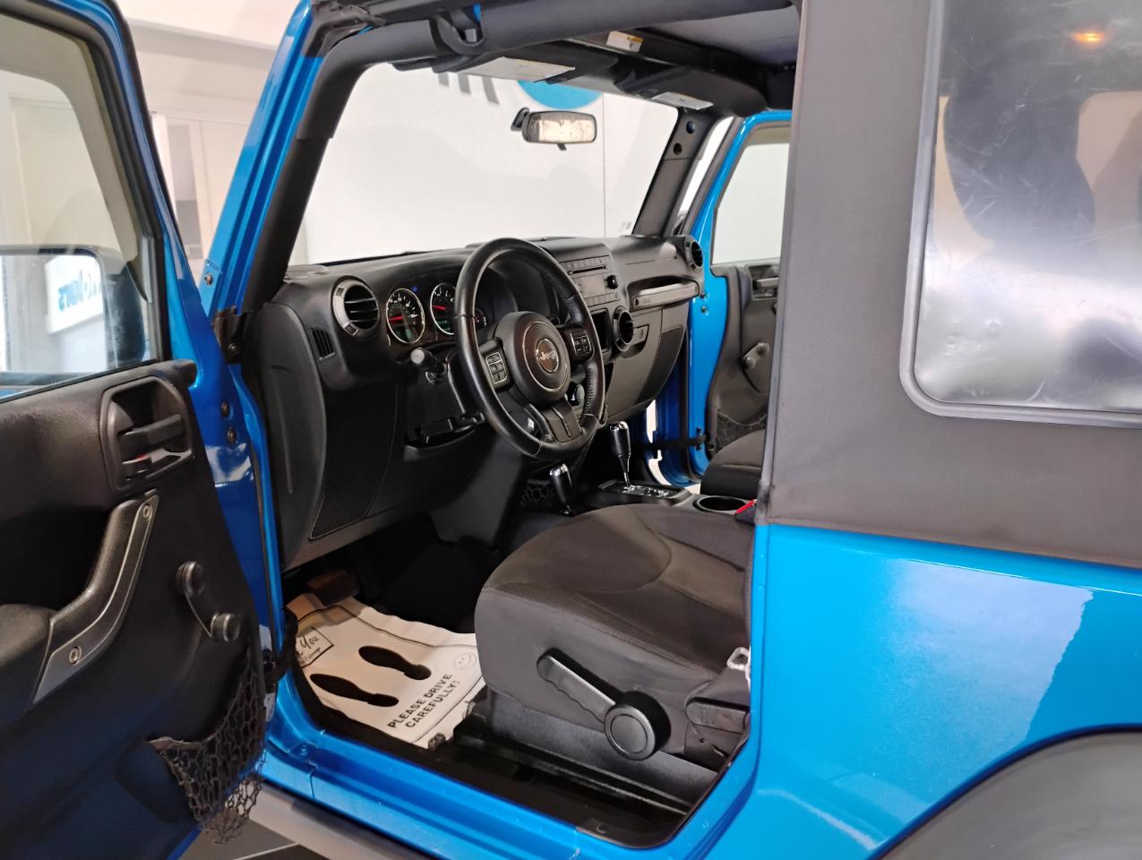 Jeep Wrangler Sport 4WD 2015