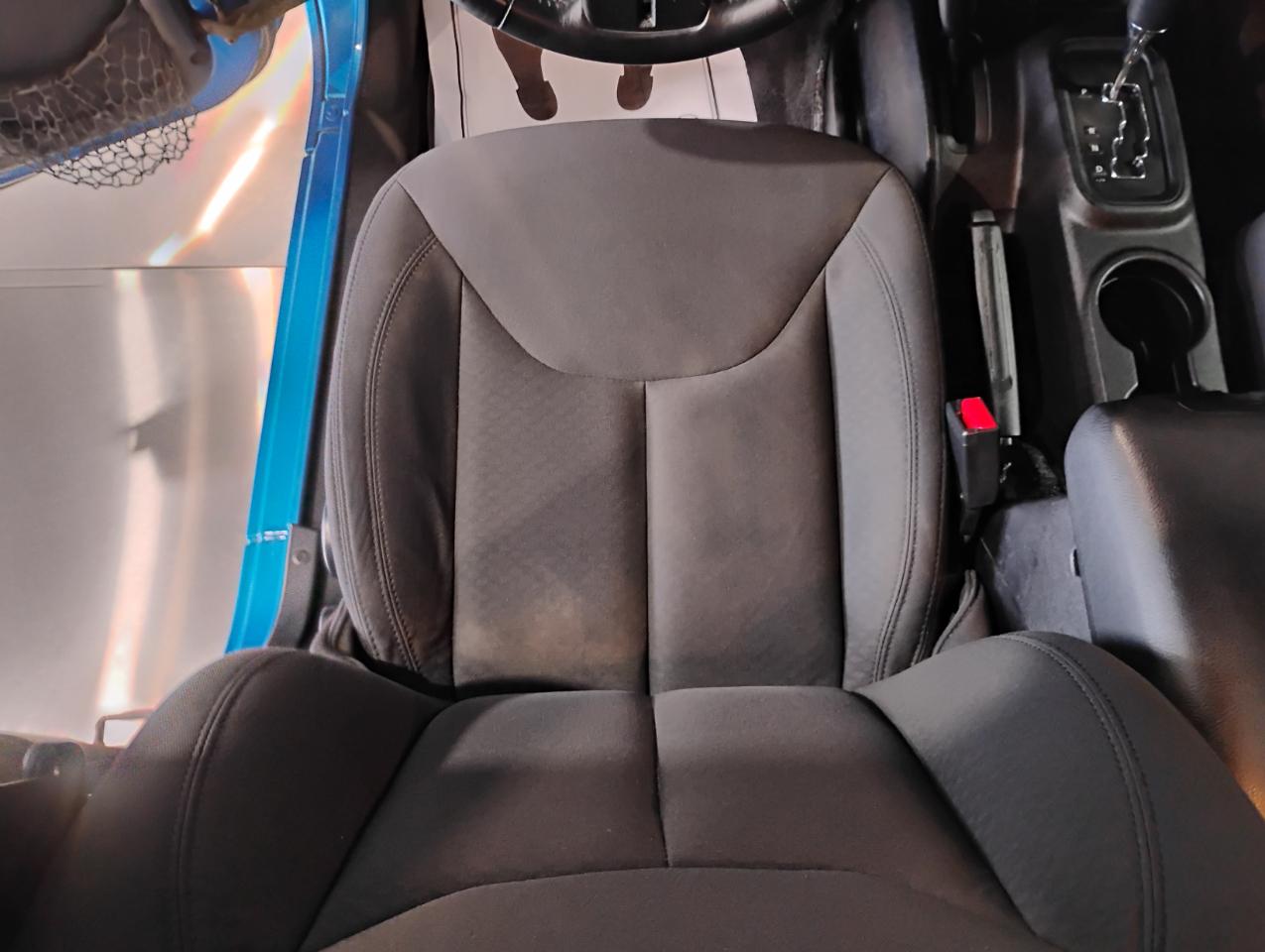 Jeep Wrangler Sport 4WD 2015