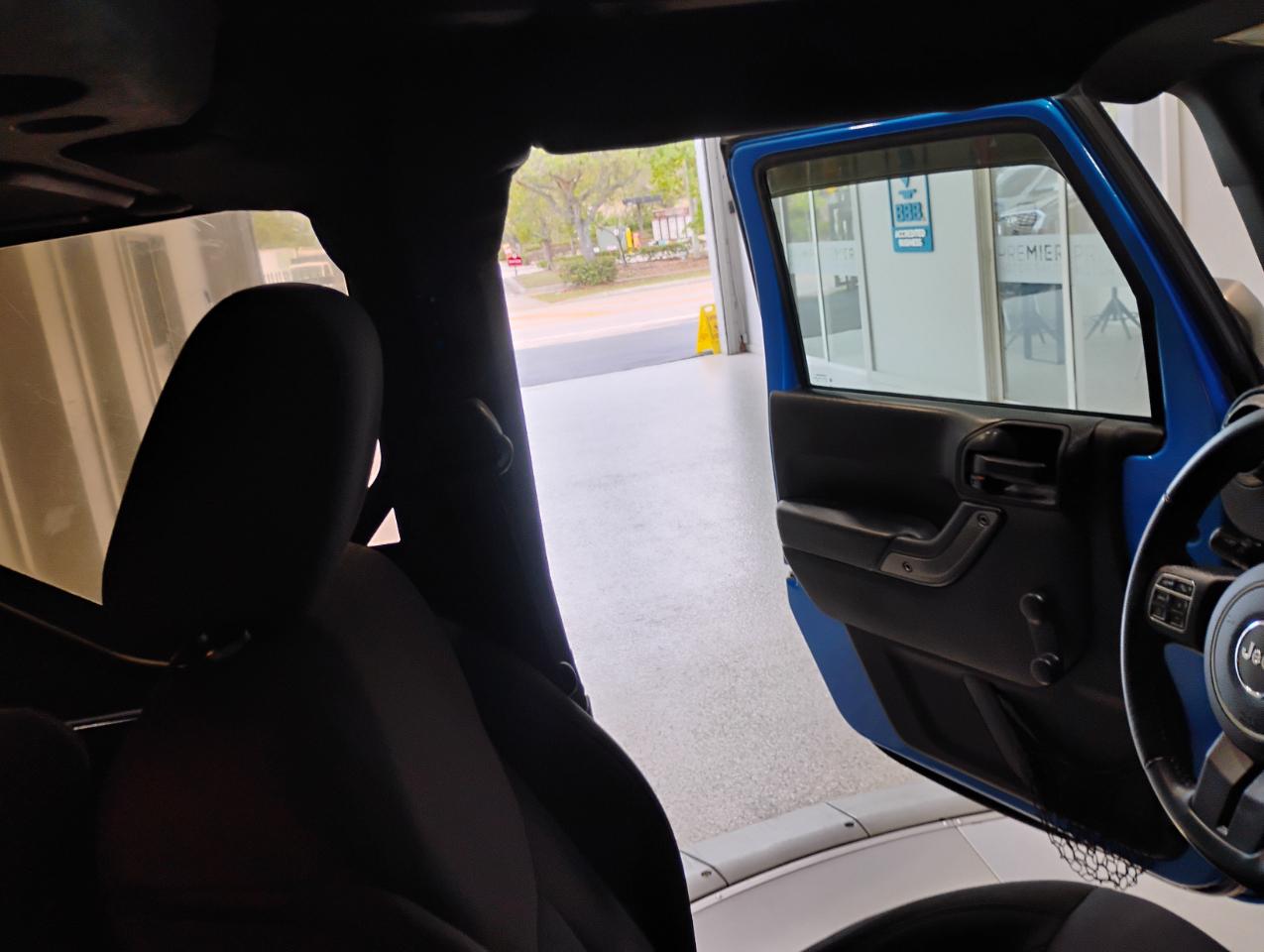 Jeep Wrangler Sport 4WD 2015