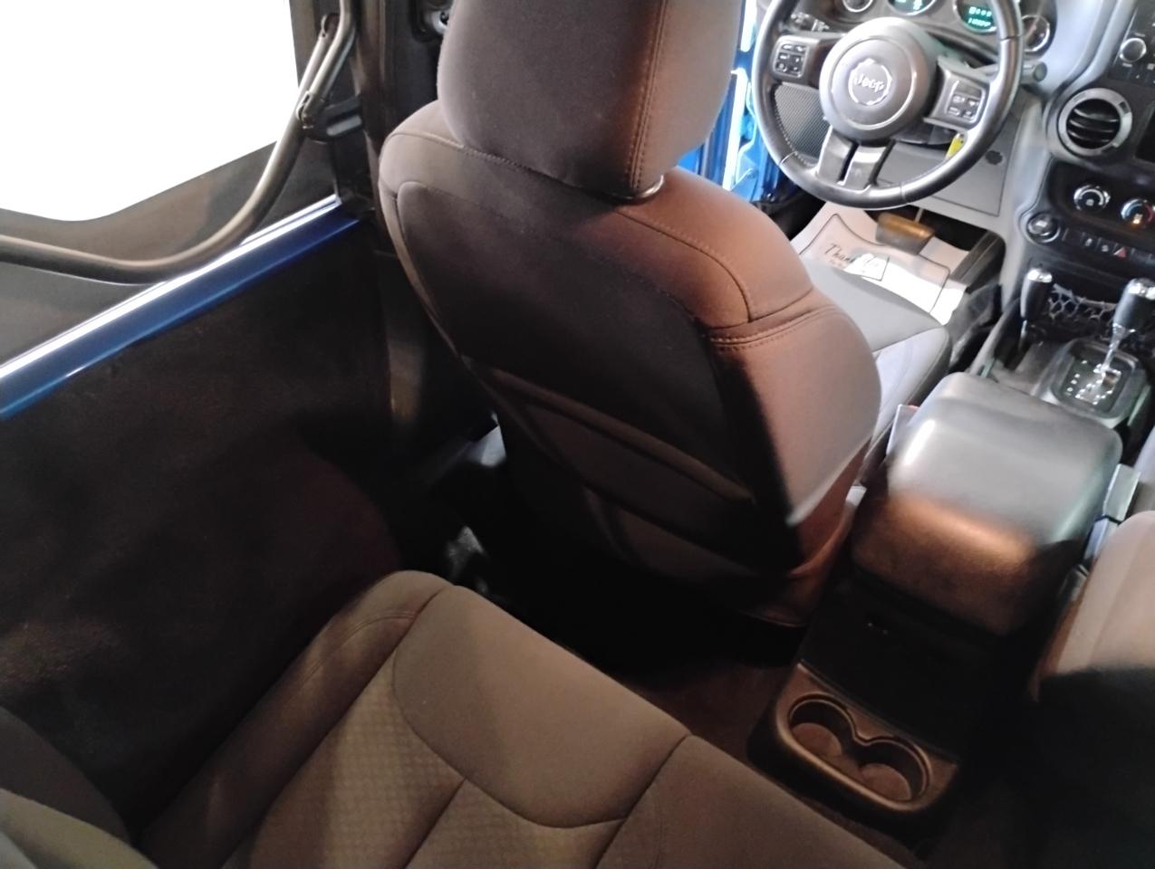 Jeep Wrangler Sport 4WD 2015