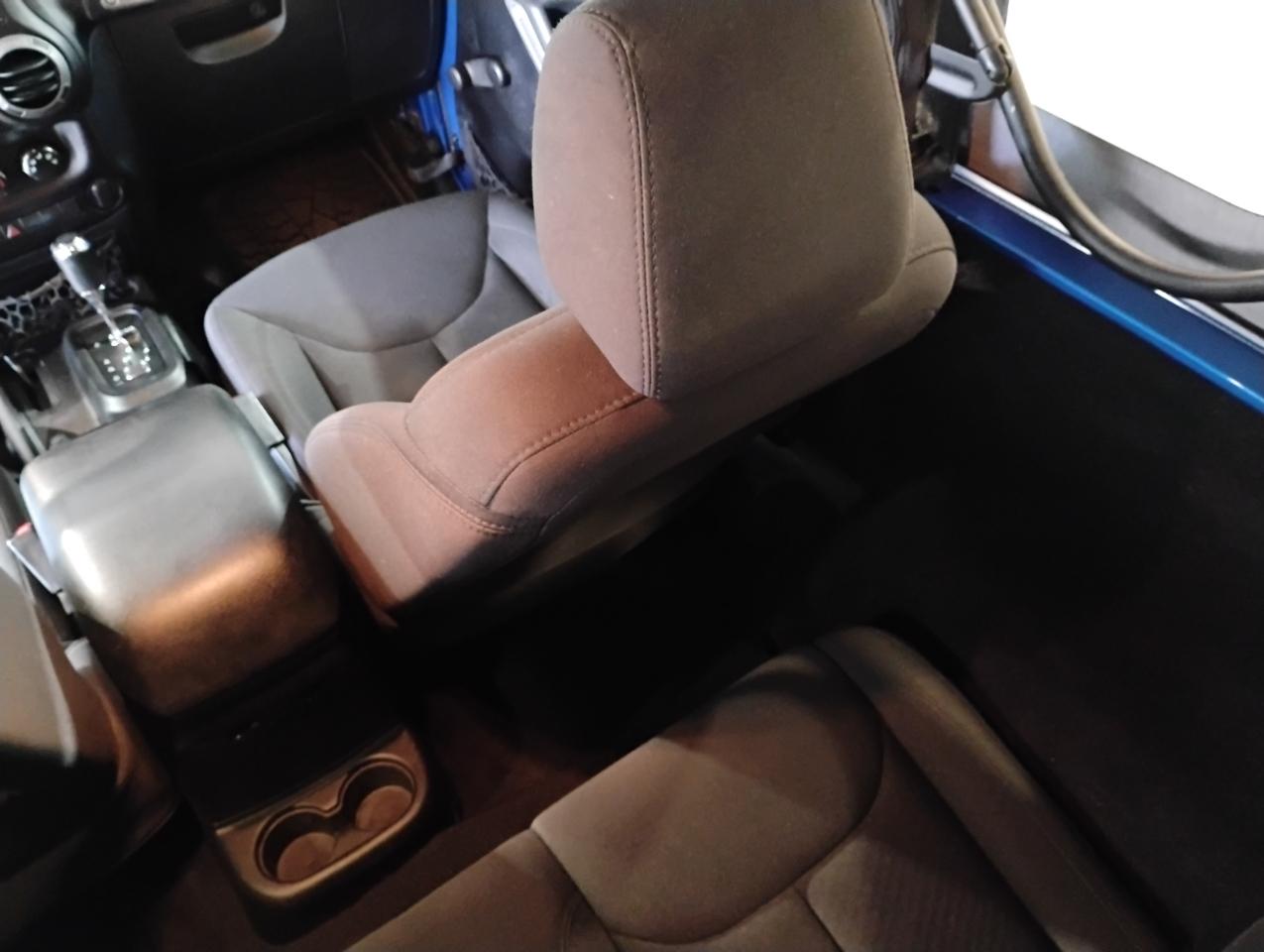 Jeep Wrangler Sport 4WD 2015